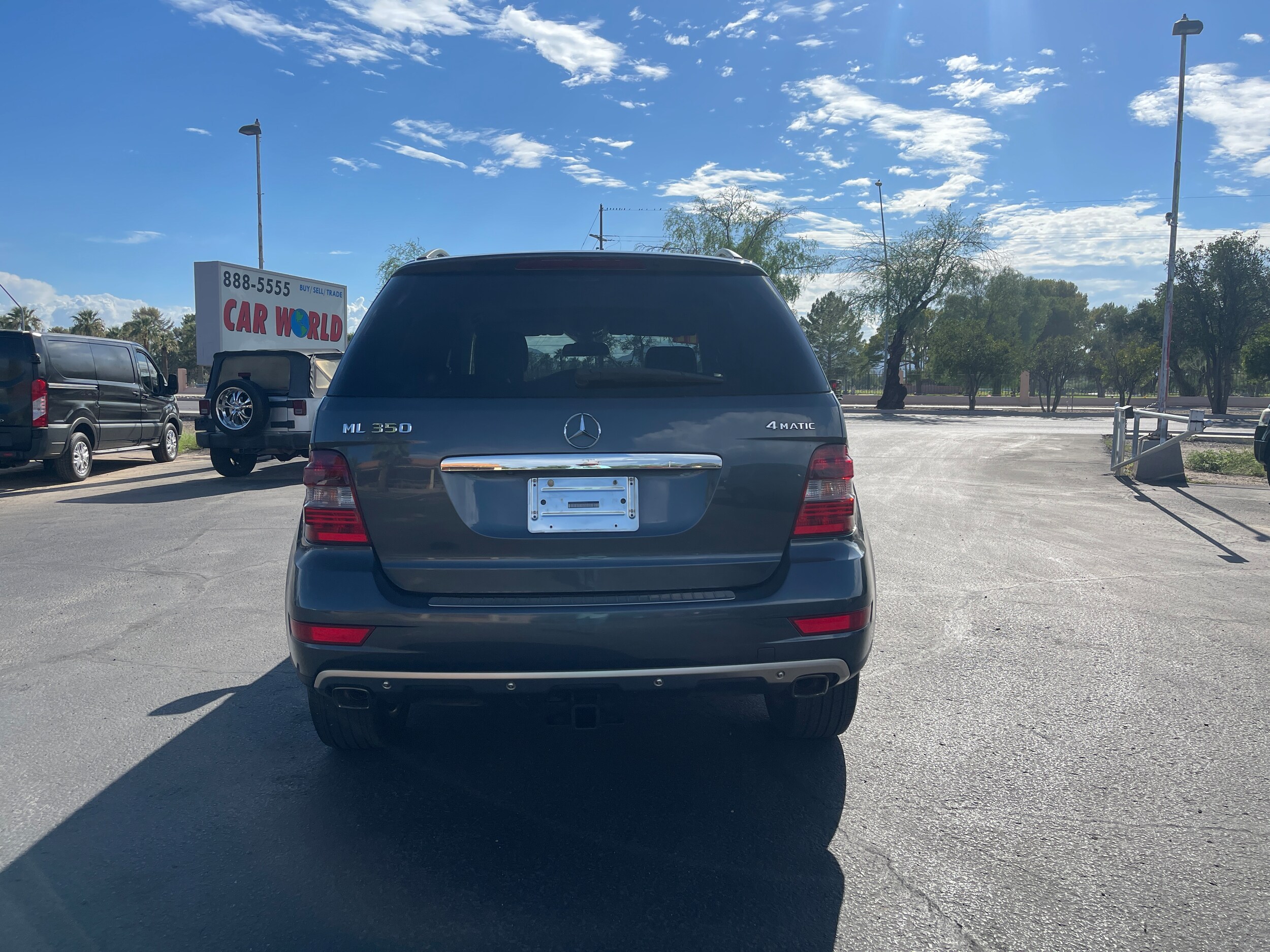 2011 Mercedes Benz ML 350 4MATIC photo 4