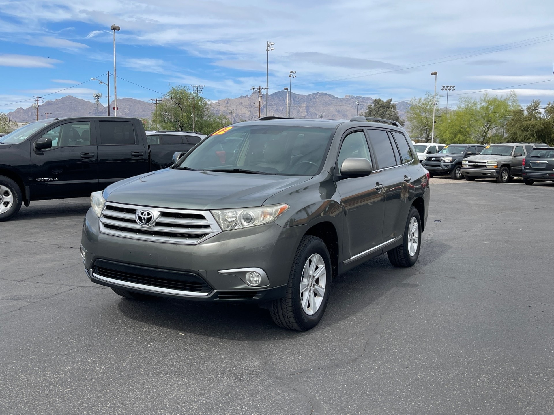 2012 Toyota Highlander SE
