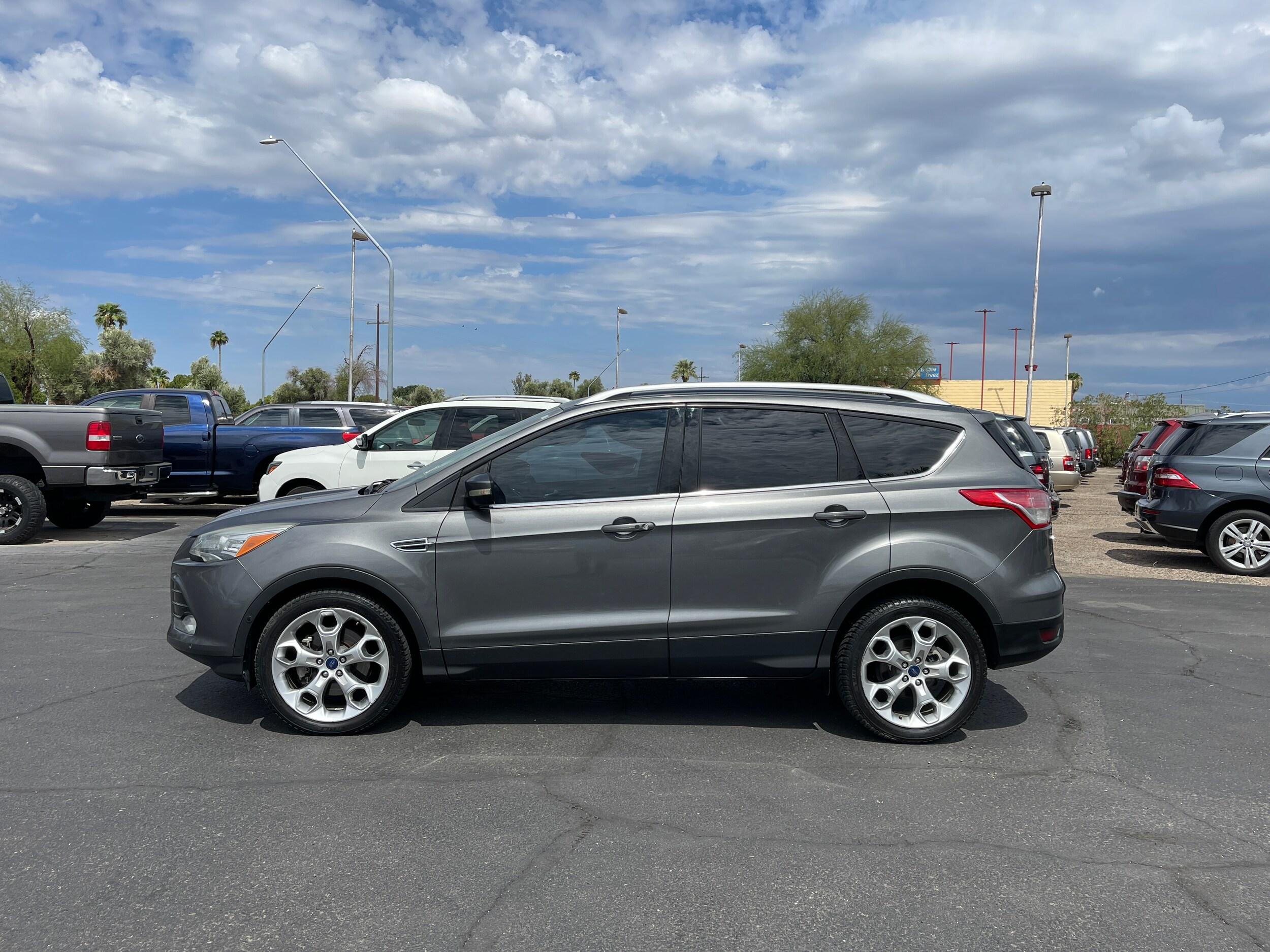2014 Ford Escape Titanium photo 2