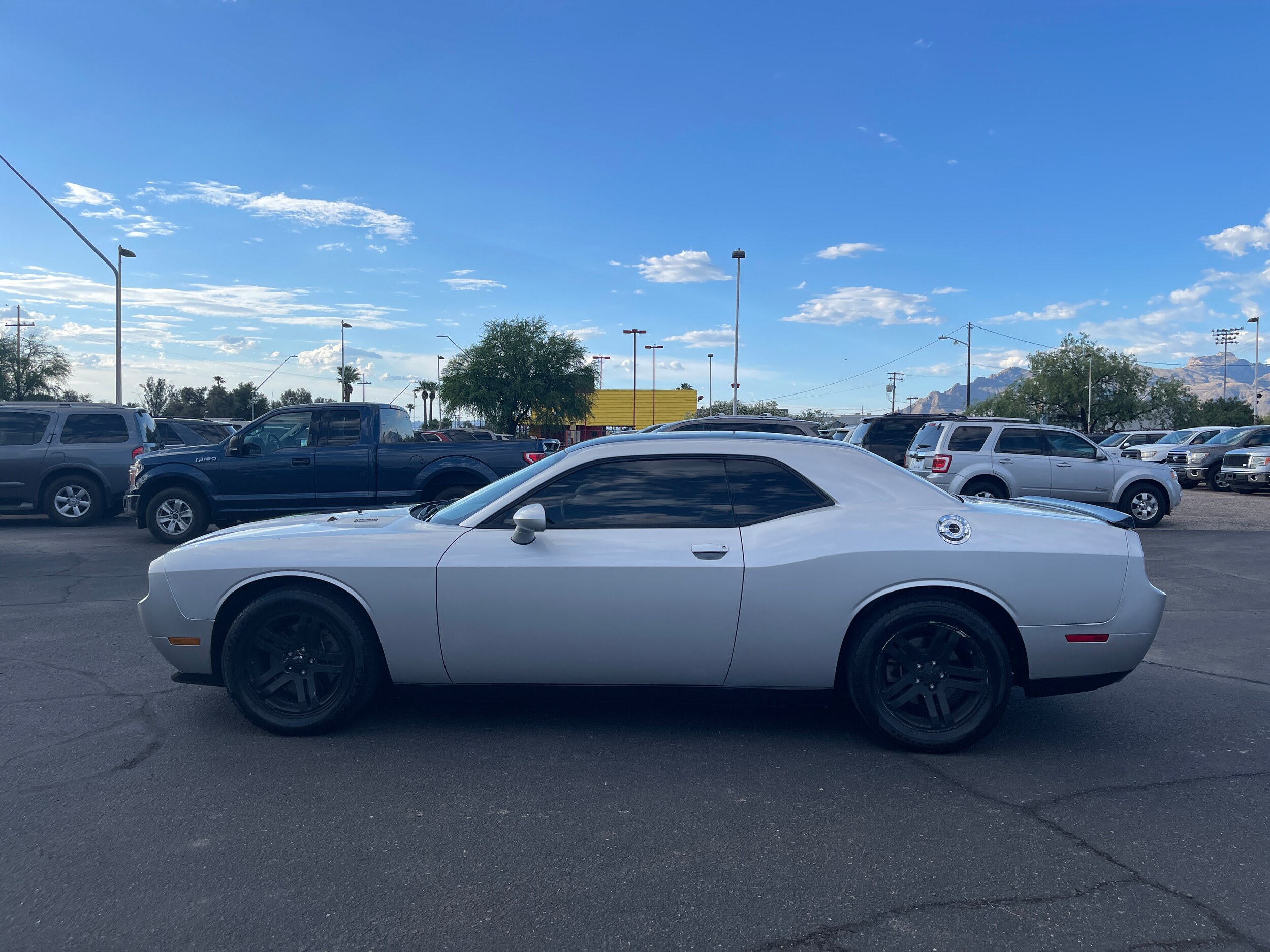 2012 Dodge Challenger R/T Plus photo 2