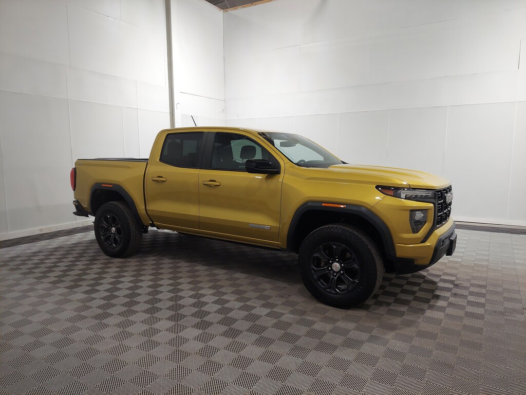 Used 2023 GMC Canyon 4WD Elevation 4WD Crew Cab Elevation
