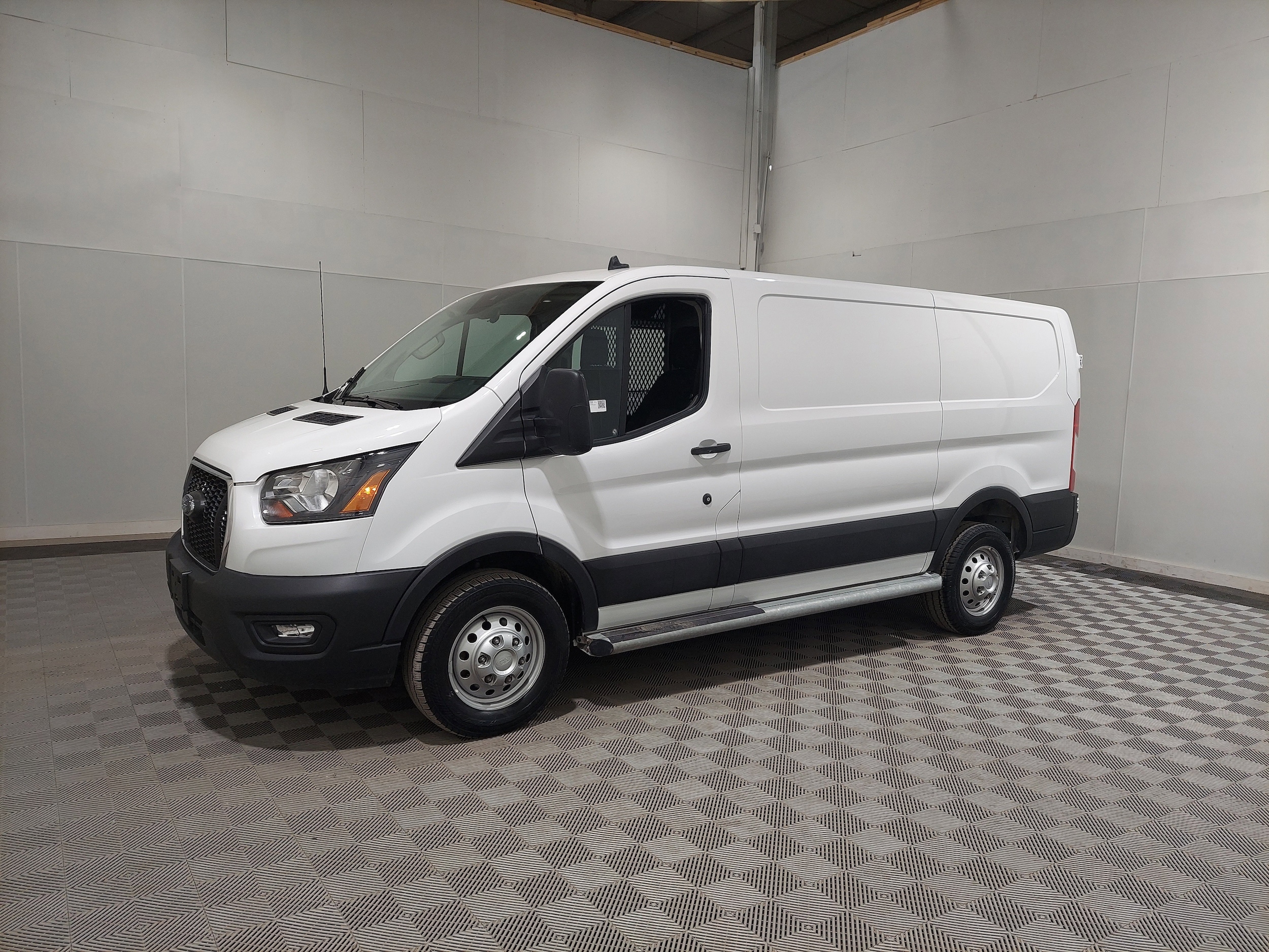 2024 Ford Transit Van Base's photo