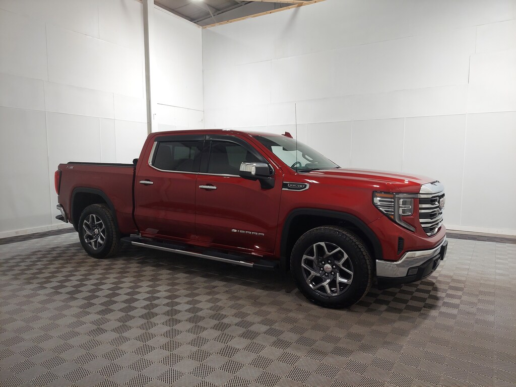 Used 2024 GMC Sierra 1500 SLT 4WD Crew Cab 147 SLT