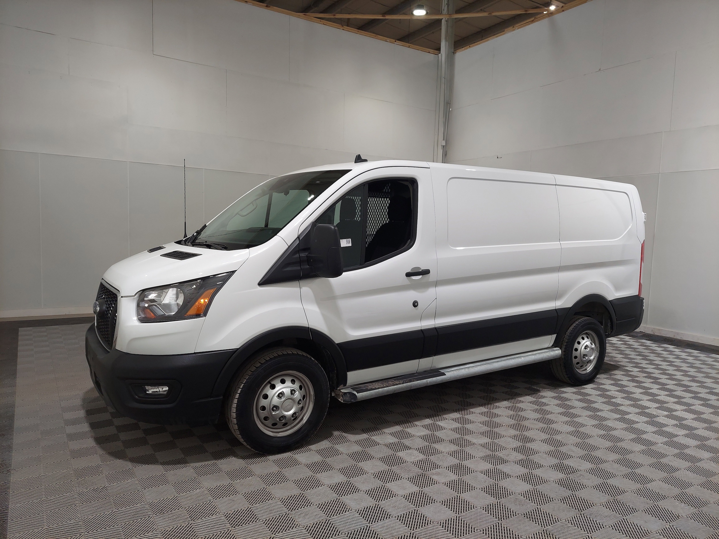 2024 Ford Transit Van Base's photo