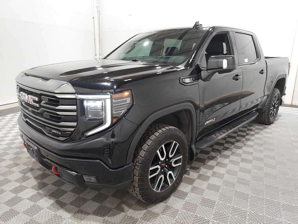 Used 2024 GMC Sierra 1500 AT4 4WD Crew Cab 147 AT4