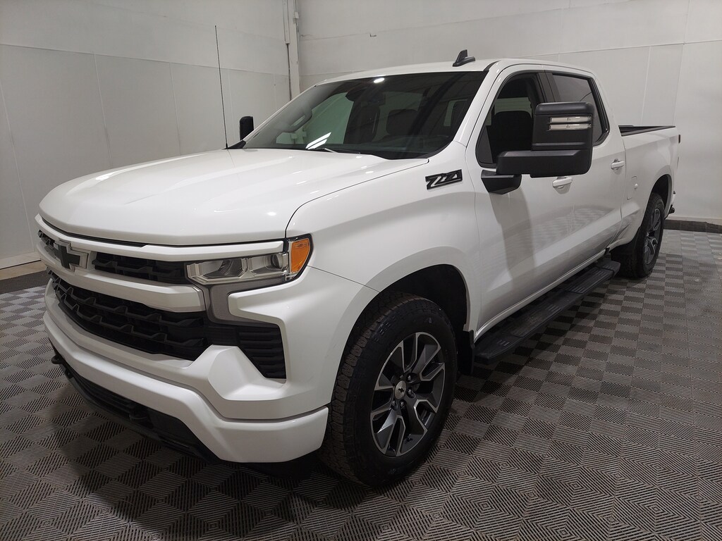 Used 2024 Chevrolet Silverado 1500 RST 4WD Crew Cab 157 RST