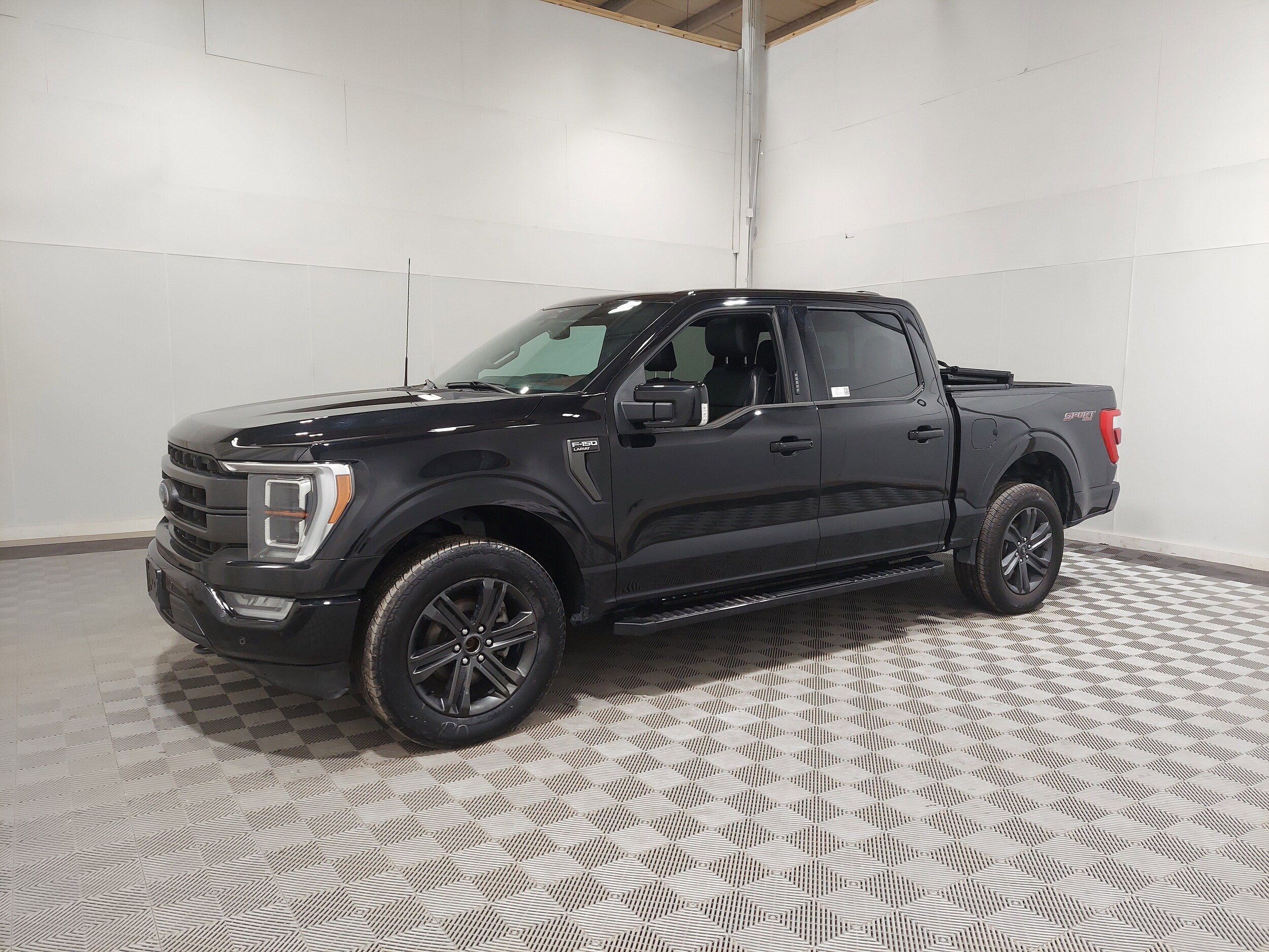 2023 Ford F-150 Lariat's photo