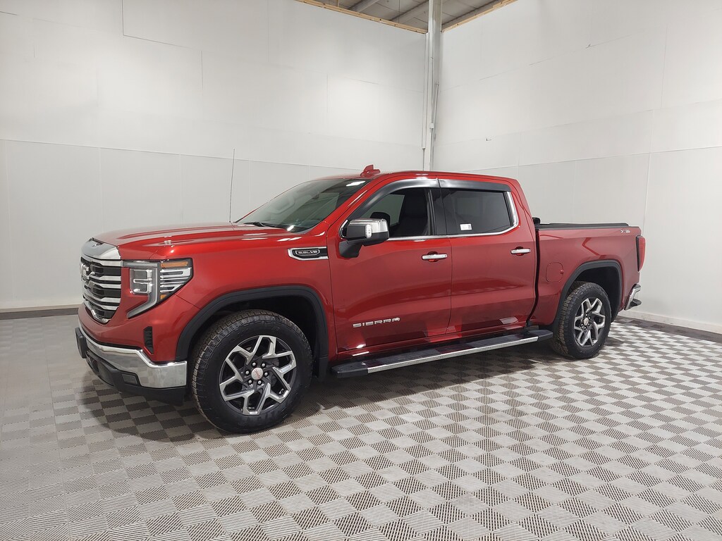 Used 2024 GMC Sierra 1500 SLT 4WD Crew Cab 147 SLT