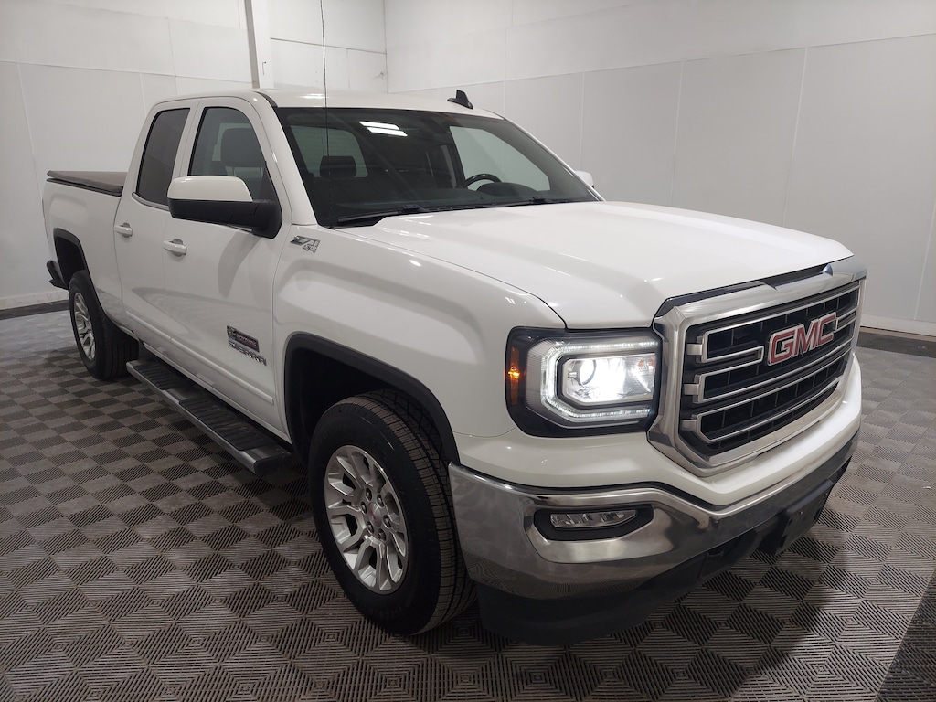 Used 2017 GMC Sierra 1500 SLE 4WD Double Cab 143.5 SLE