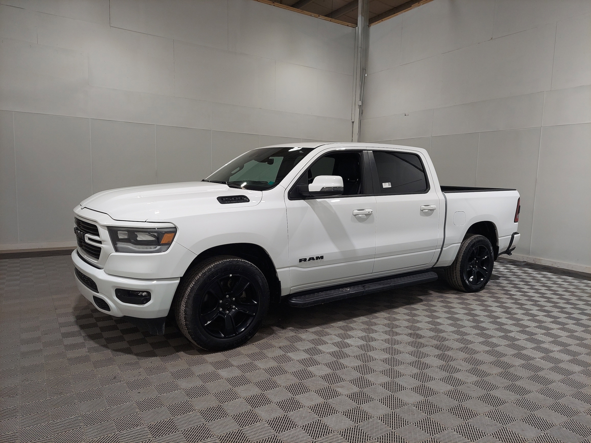 2023 RAM Ram 1500 Sport's photo
