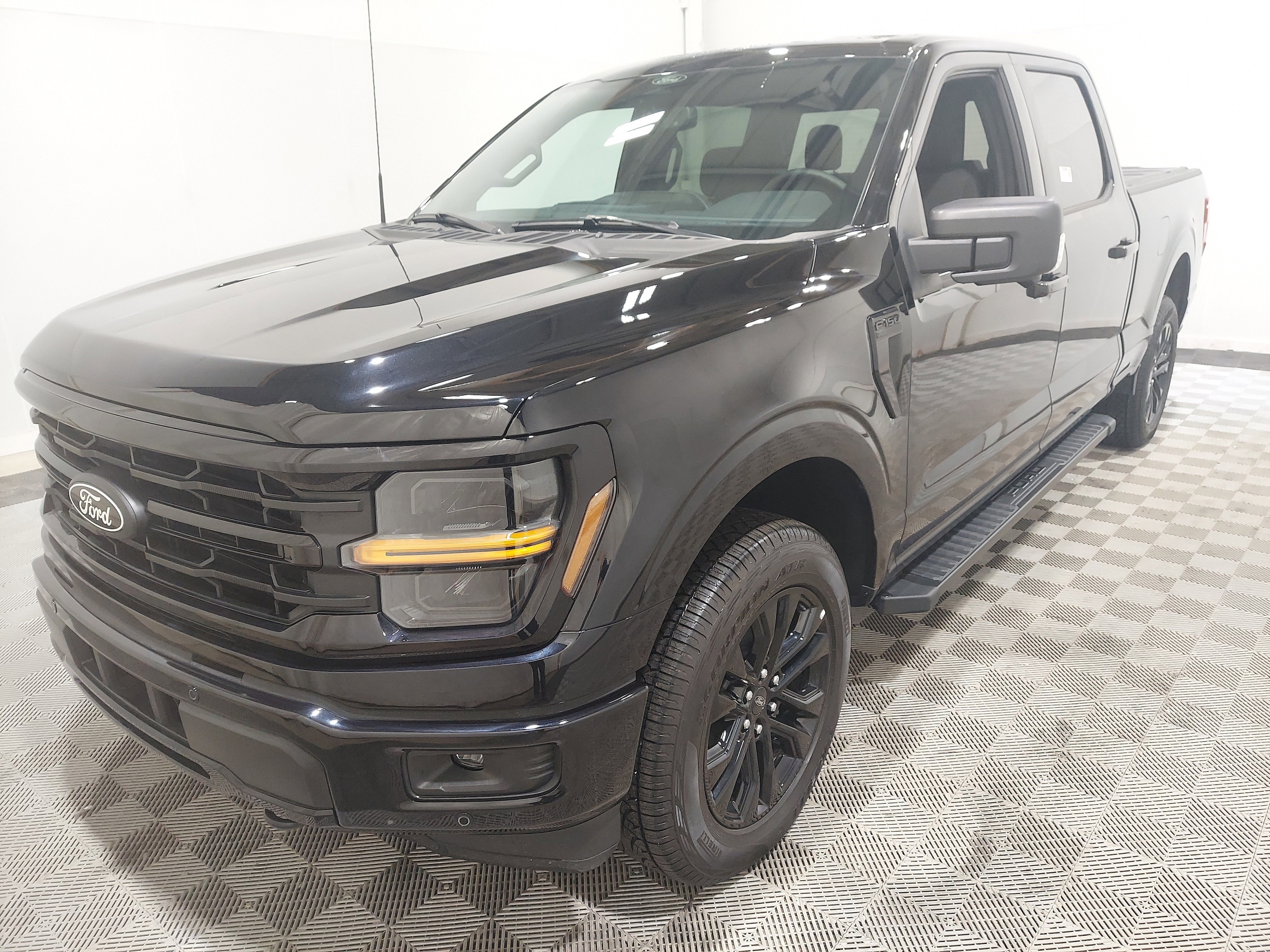 2025 Ford F-150's photo