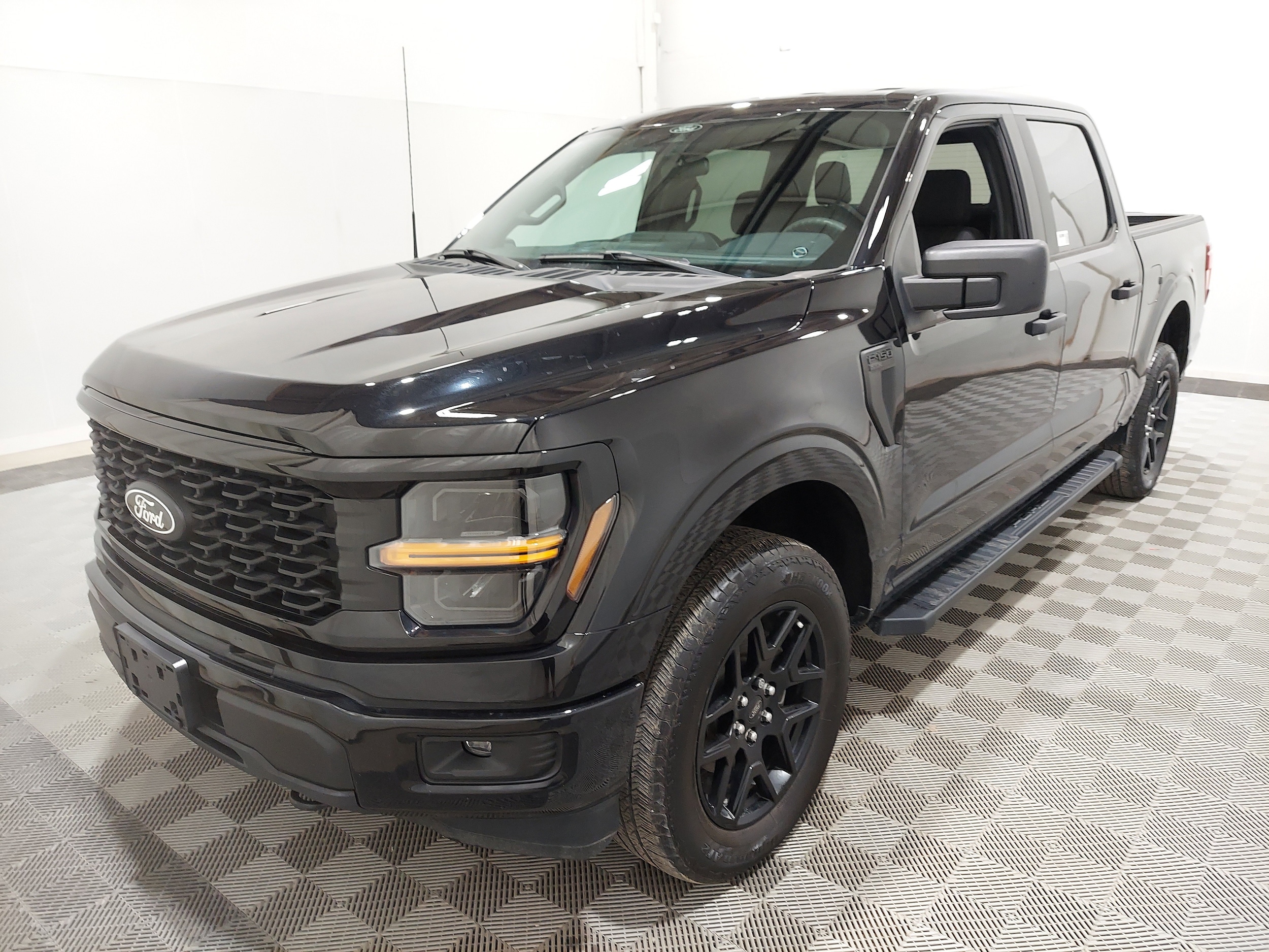 2024 Ford F-150 STX 4x4 SuperCrew 145 in's photo