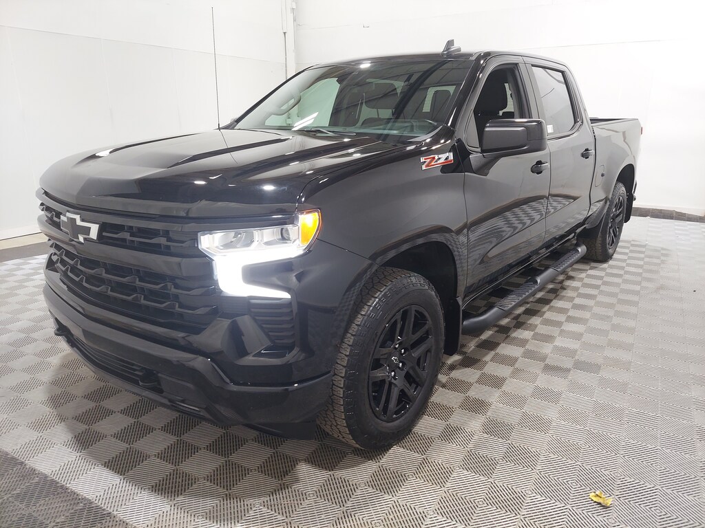 Used 2024 Chevrolet Silverado 1500 RST 4WD Crew Cab 157 RST