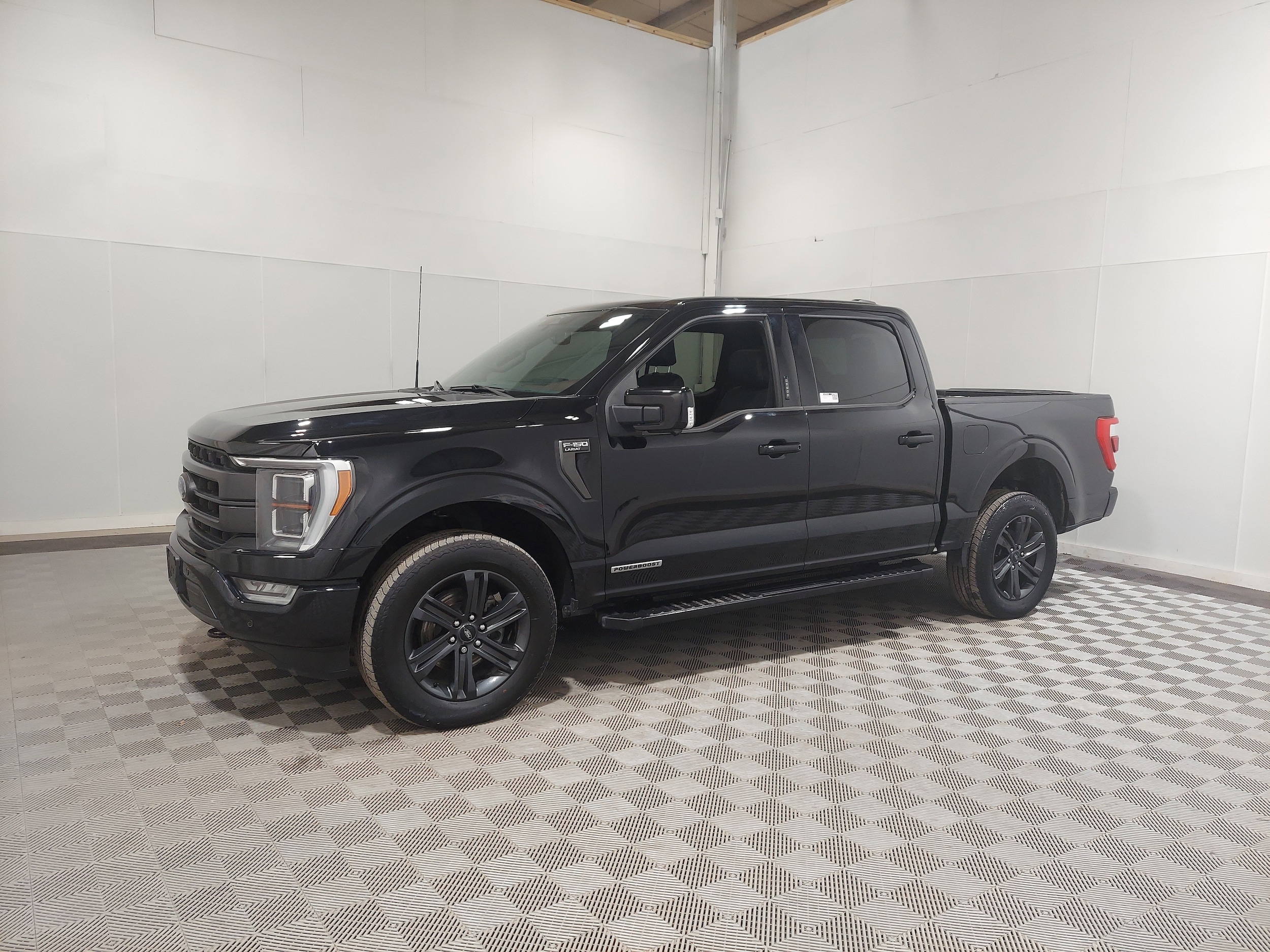 2023 Ford F-150 Lariat's photo