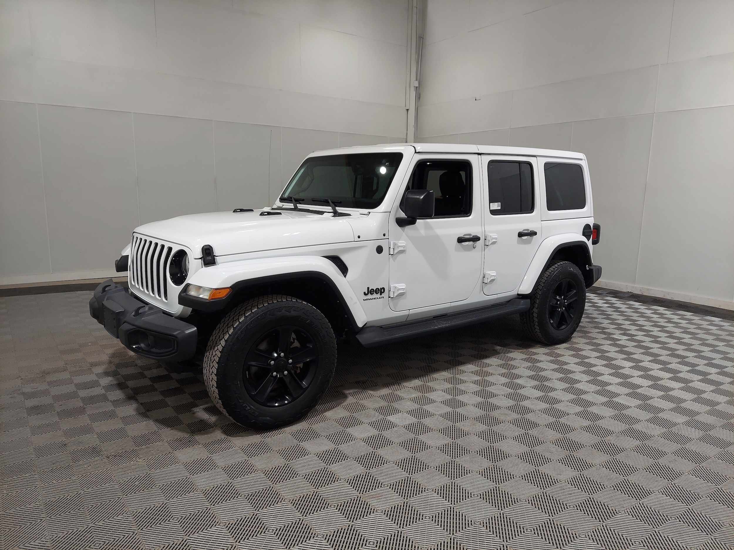 2023 Jeep Wrangler 4-Door Sahara Altitude's photo