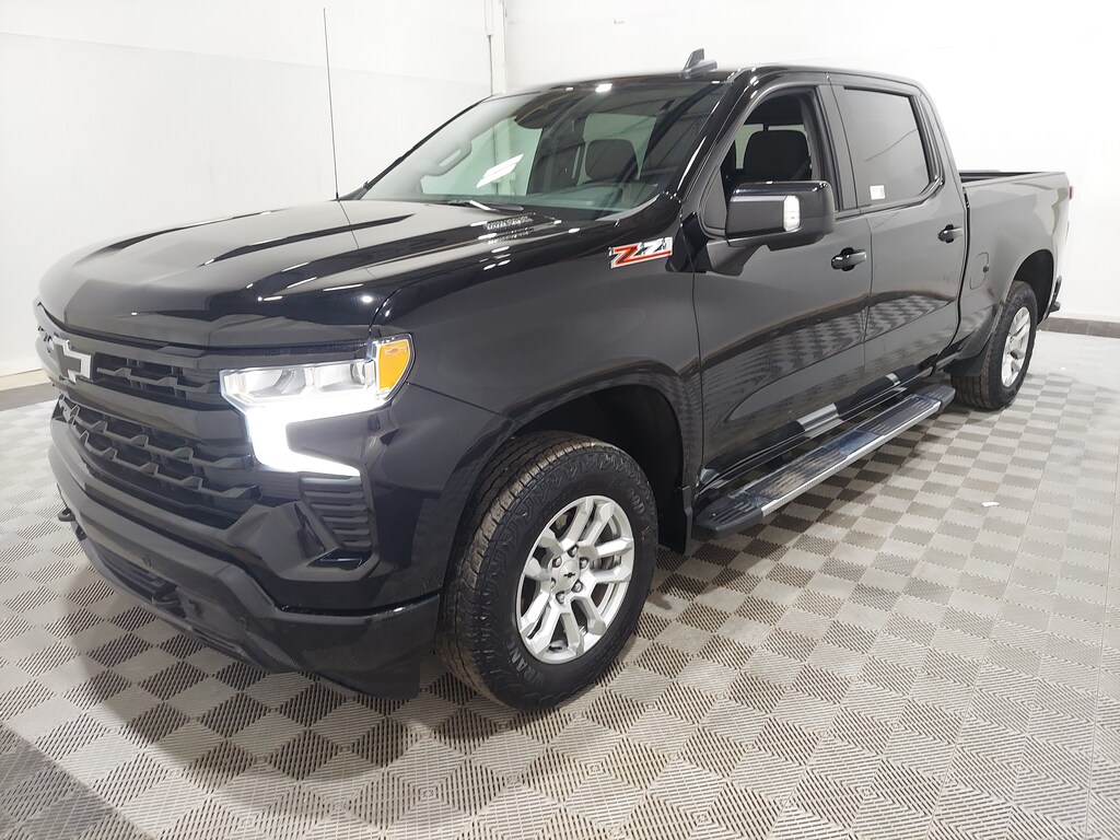 Used 2024 Chevrolet Silverado 1500 RST 4WD Crew Cab 157 RST