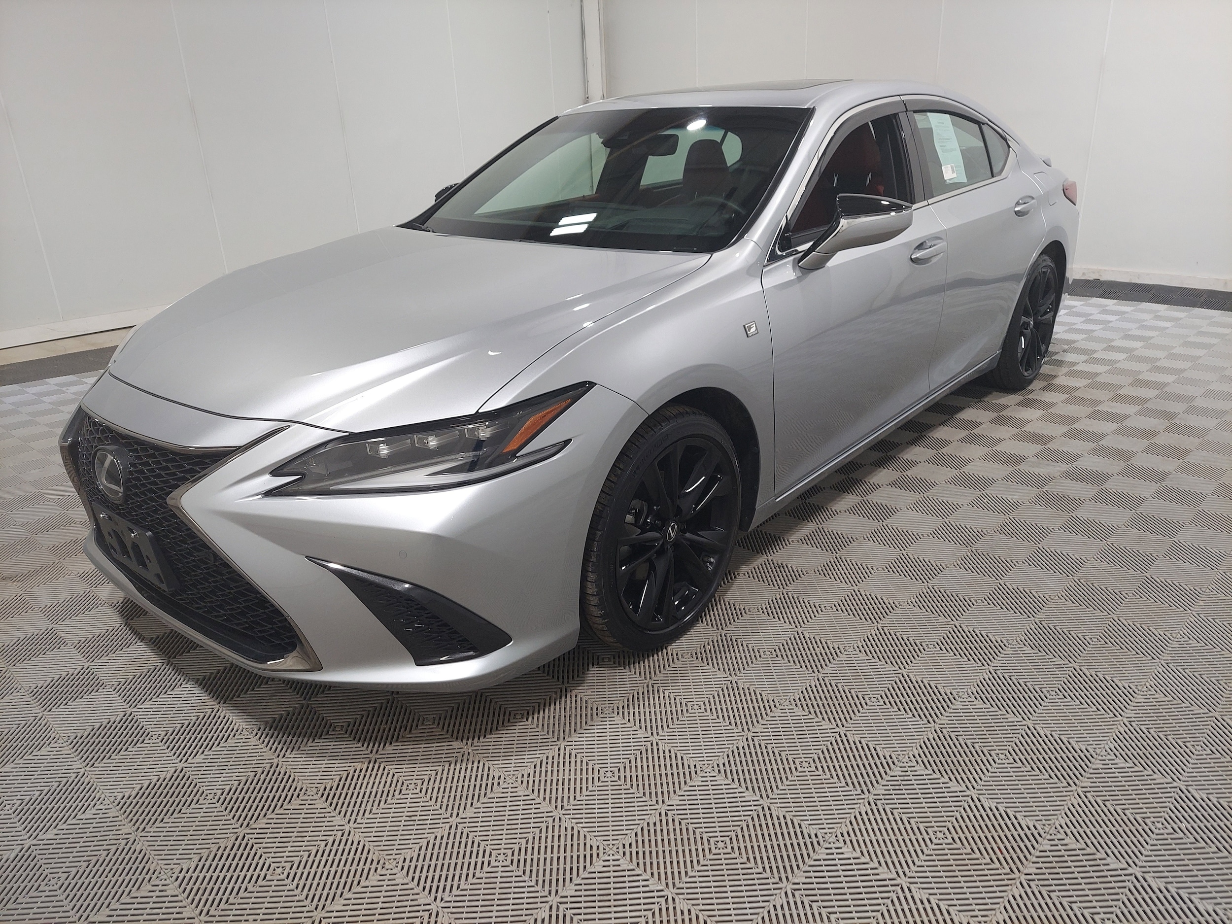 2022 Lexus ES 350 Premium's photo