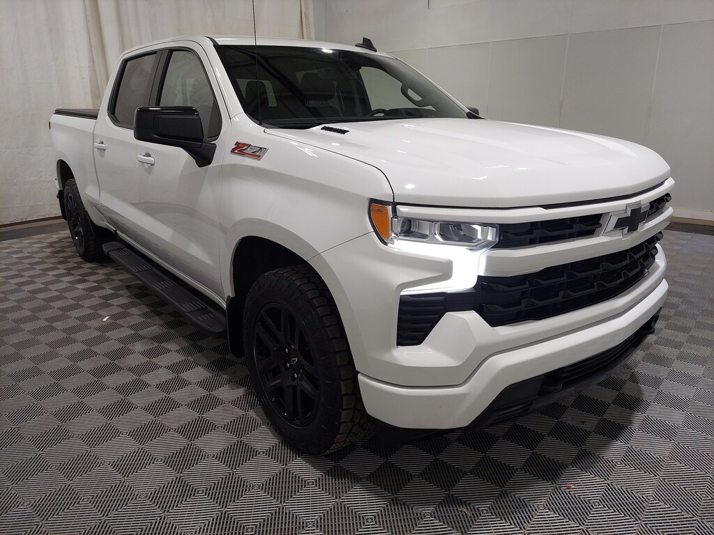 Used 2024 Chevrolet Silverado 1500 RST 4WD Crew Cab 157 RST