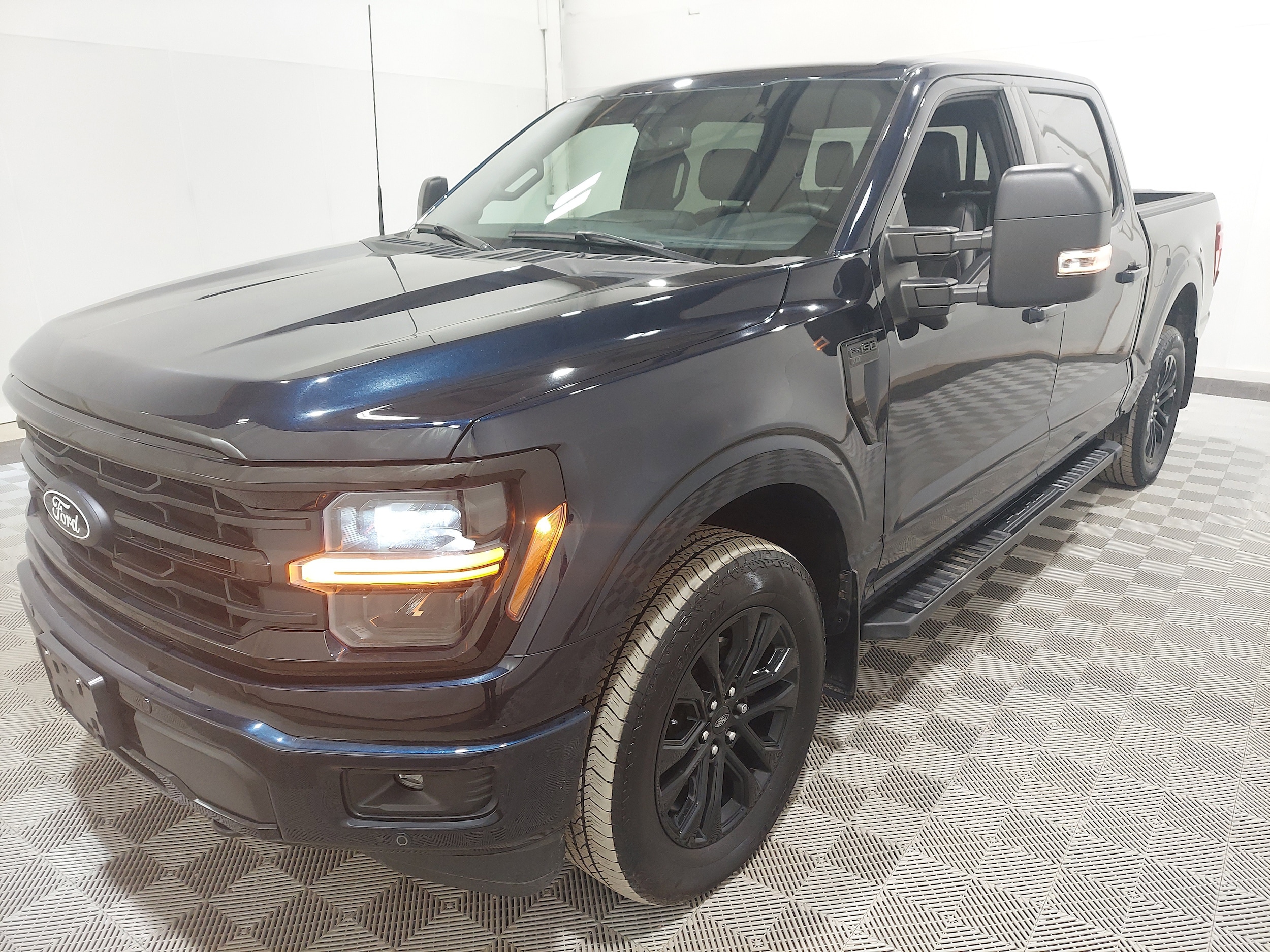 2024 Ford F-150 XLT 4x4 SuperCrew 145 in's photo