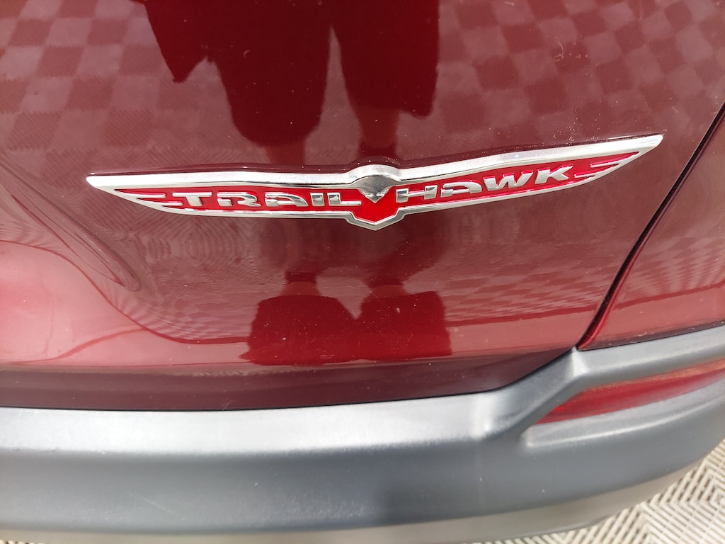 Used 2019 Jeep Cherokee Trailhawk Elite Trailhawk Elite 4x4