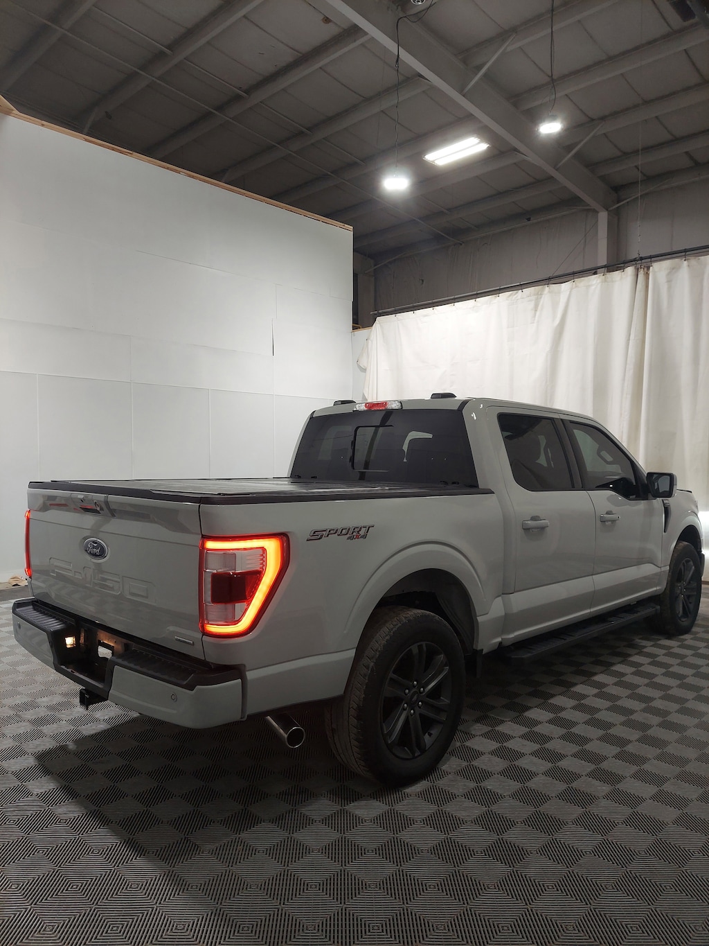 Used 2023 Ford F-150 lariat LARIAT 4WD SuperCrew 5.5 Box