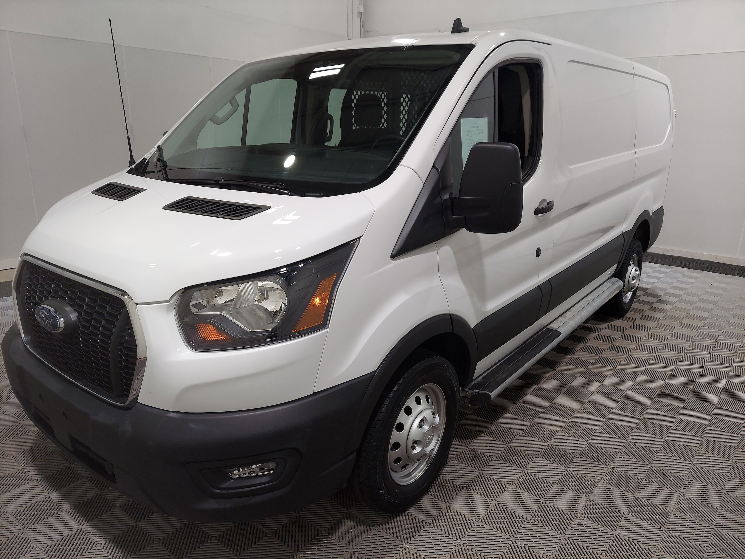 2024 Ford Transit's photo