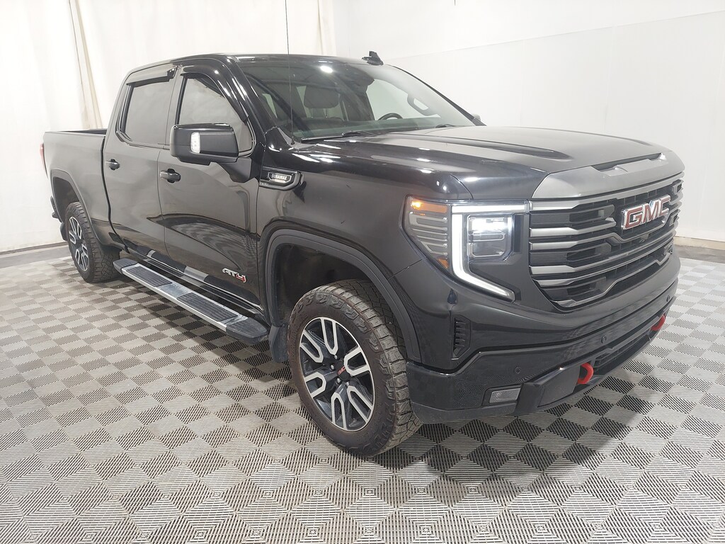 Used 2022 GMC Sierra 1500 AT4 4WD Crew Cab 157 AT4