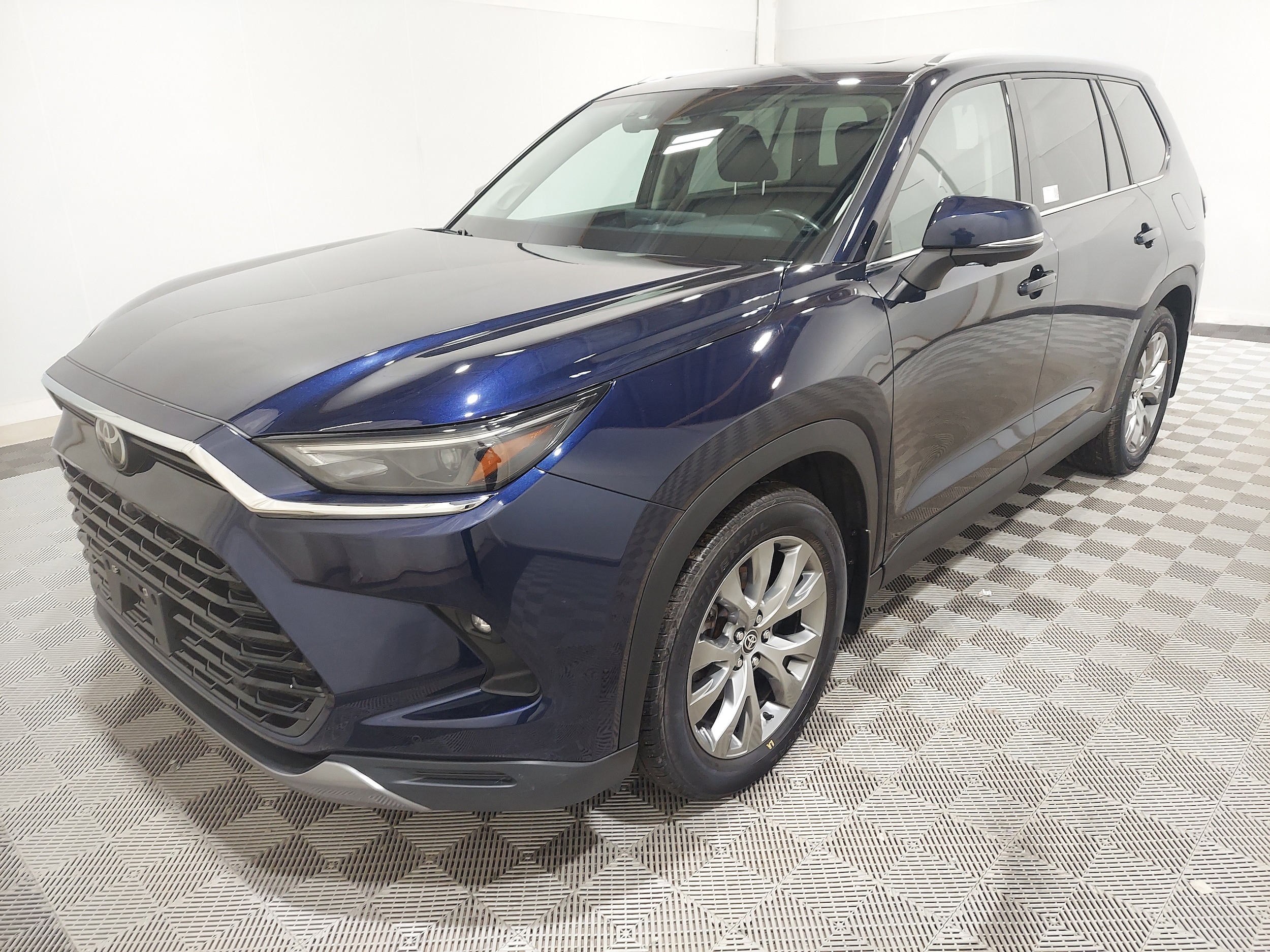 2024 Toyota Grand Highlander Limited AWD's photo