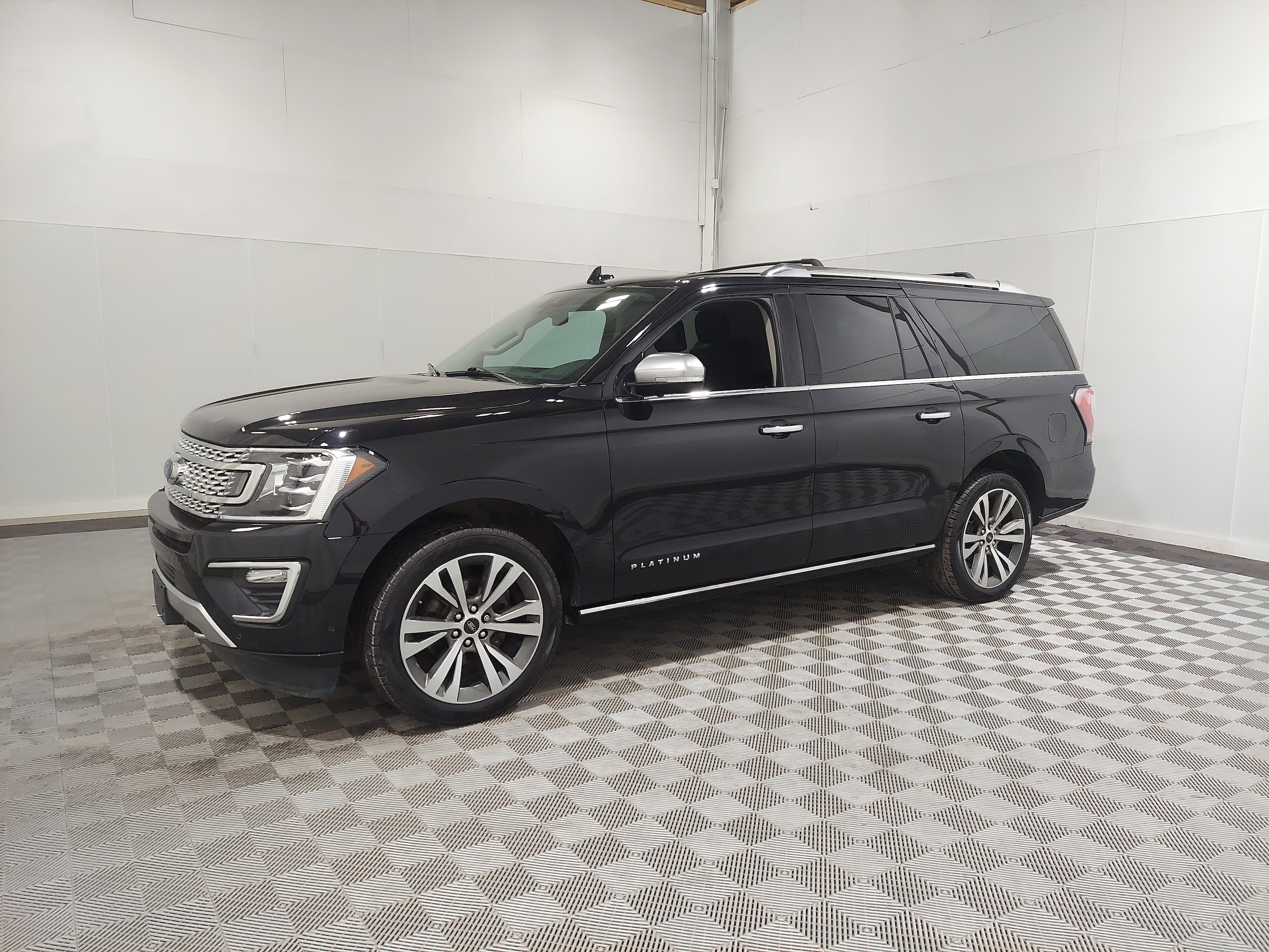 2021 Ford Expedition MAX Platinum's photo