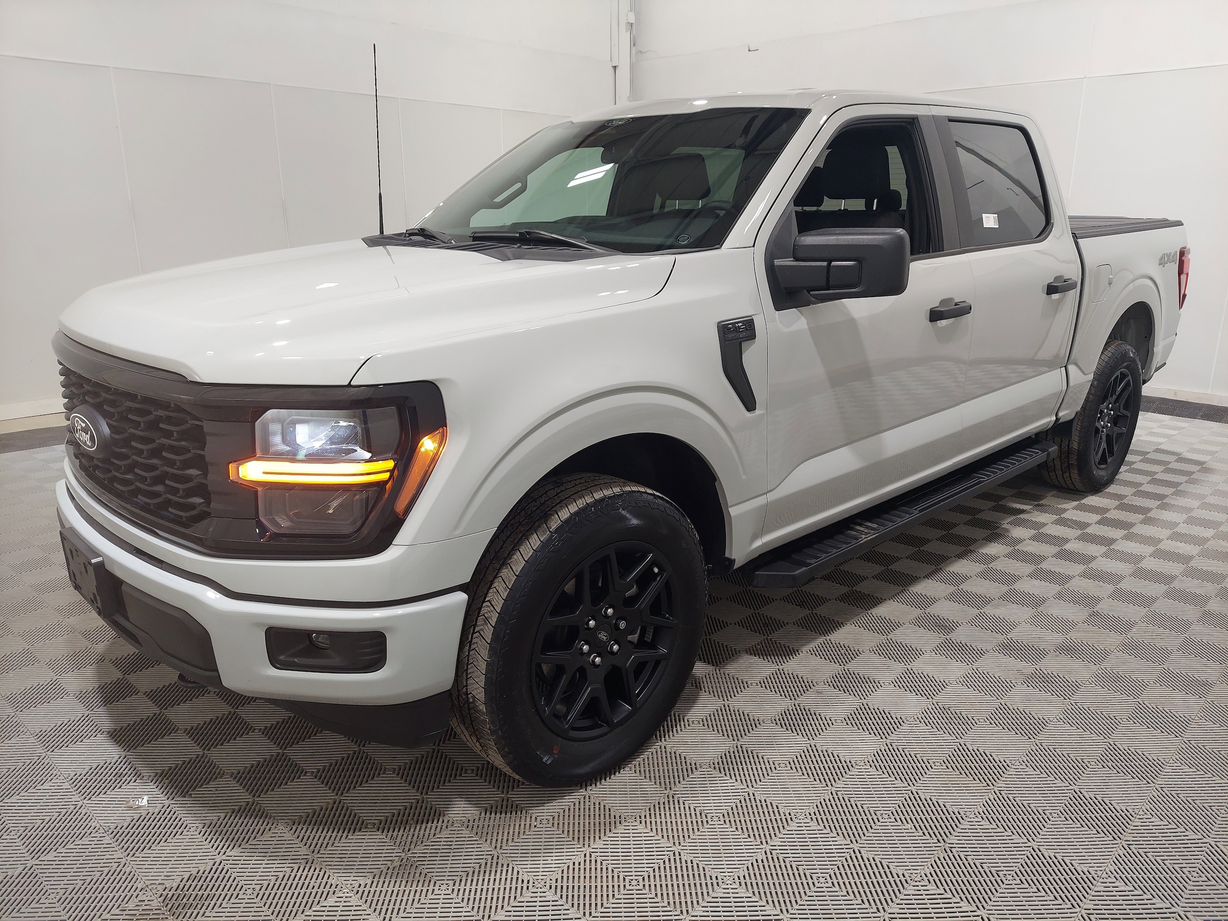 2024 Ford F-150 STX 4x4 SuperCrew 145 in's photo
