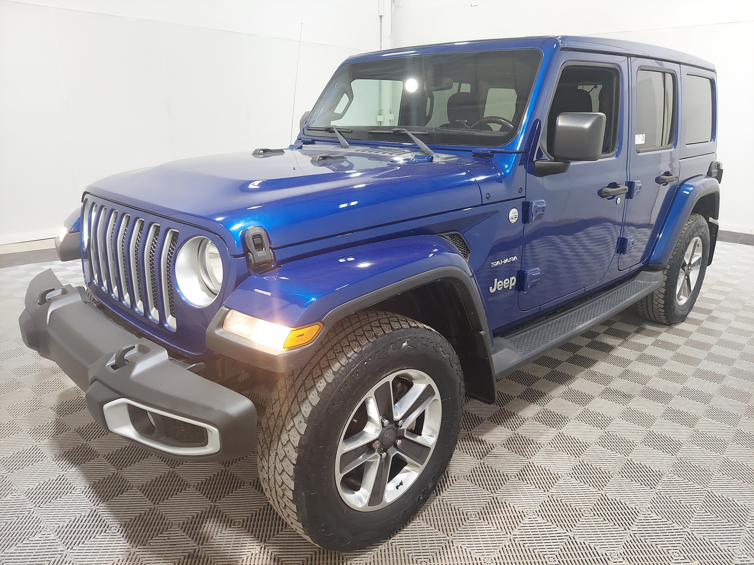 2019 Jeep Wrangler Sahara's photo