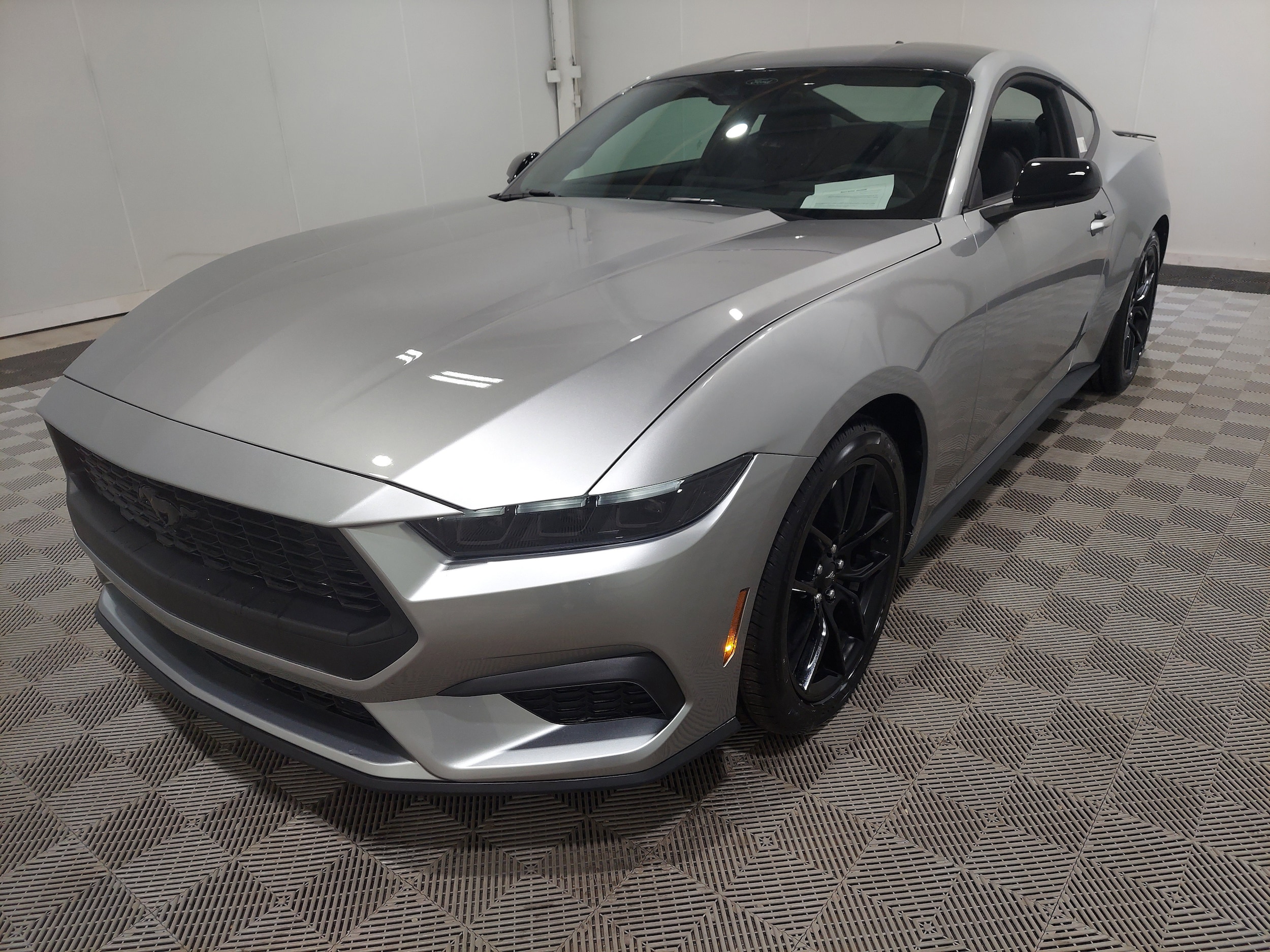 2026 Ford Mustang EcoBoost Fastback's photo