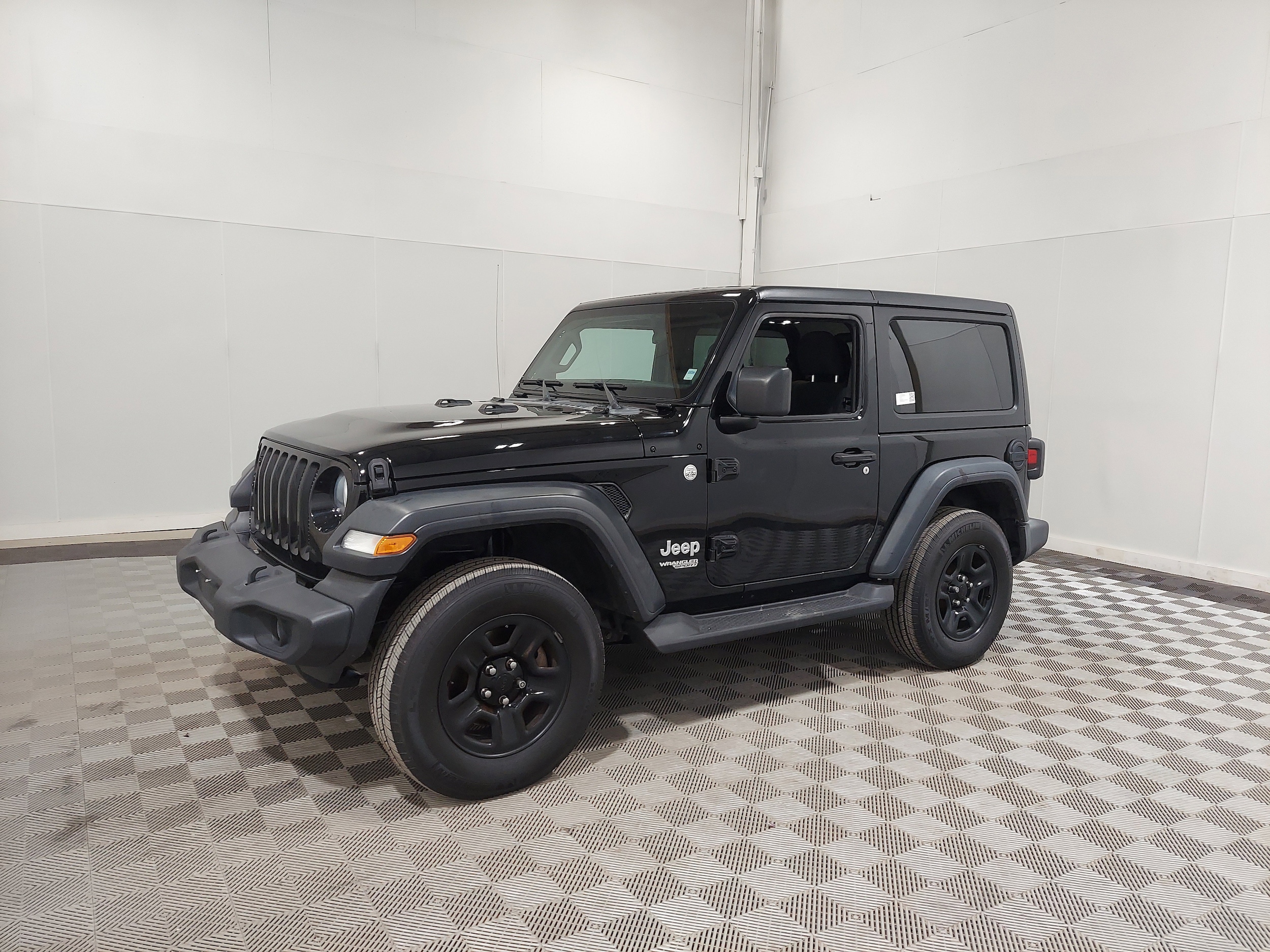 2019 Jeep Wrangler Sport's photo