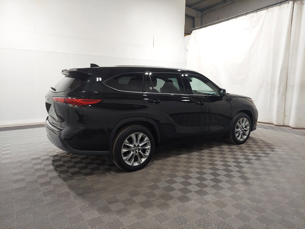Used 2021 Toyota Highlander Limited Limited AWD