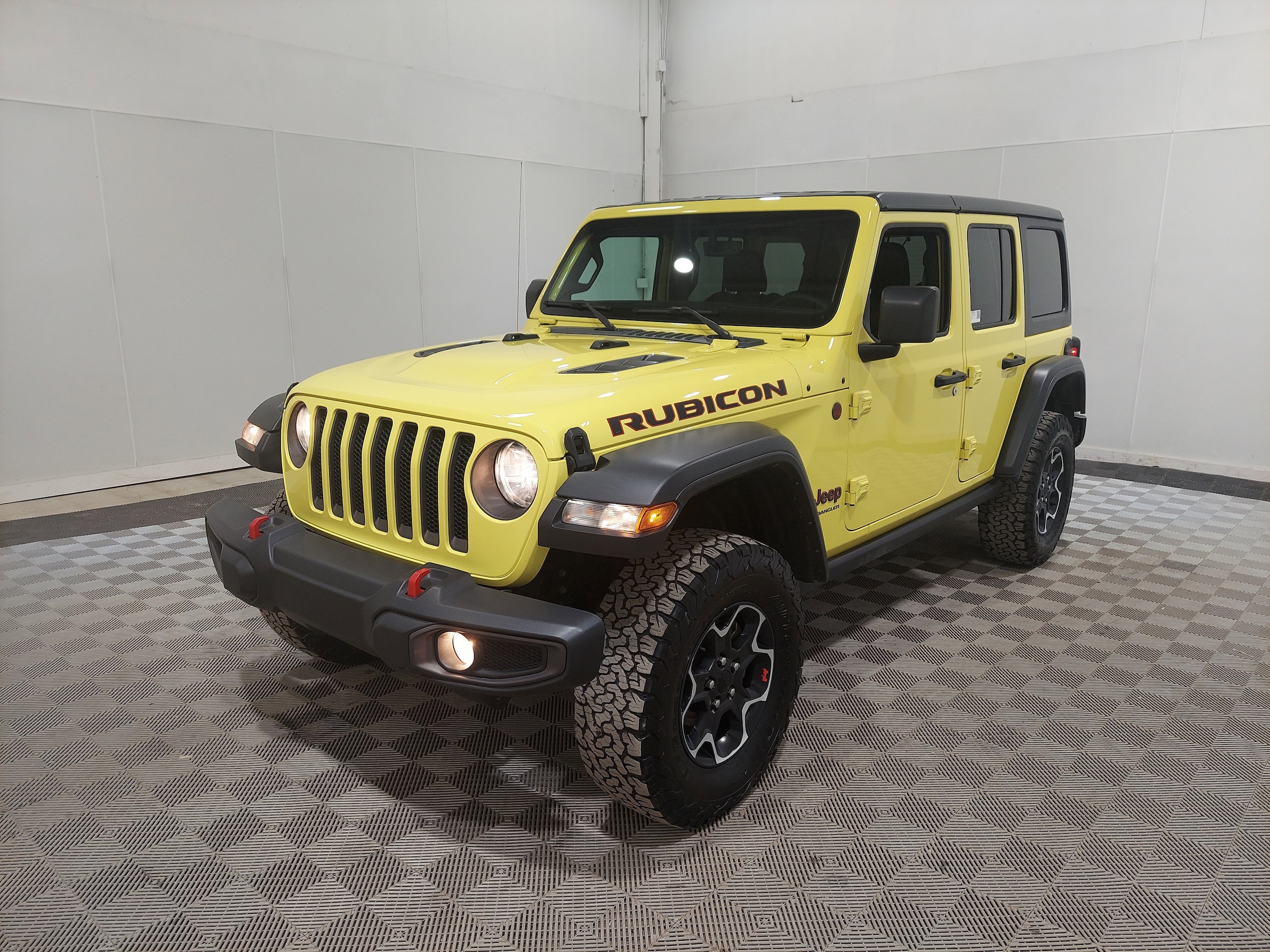 2023 Jeep Wrangler Rubicon's photo