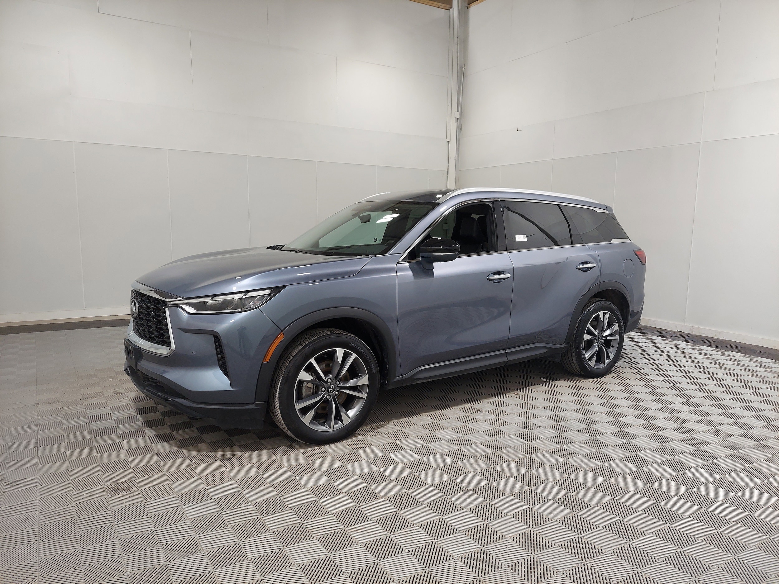 2024 INFINITI QX60 LUXE's photo