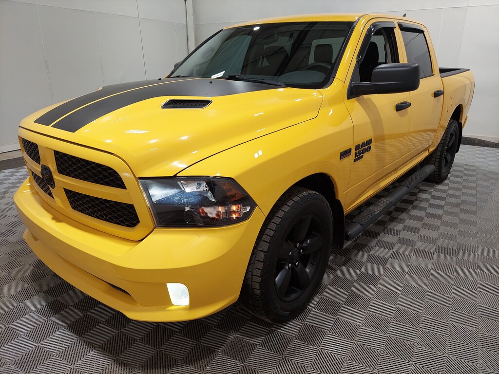 Used 2019 Ram 1500 Classic Express Express 4x4 Crew Cab 57 Box