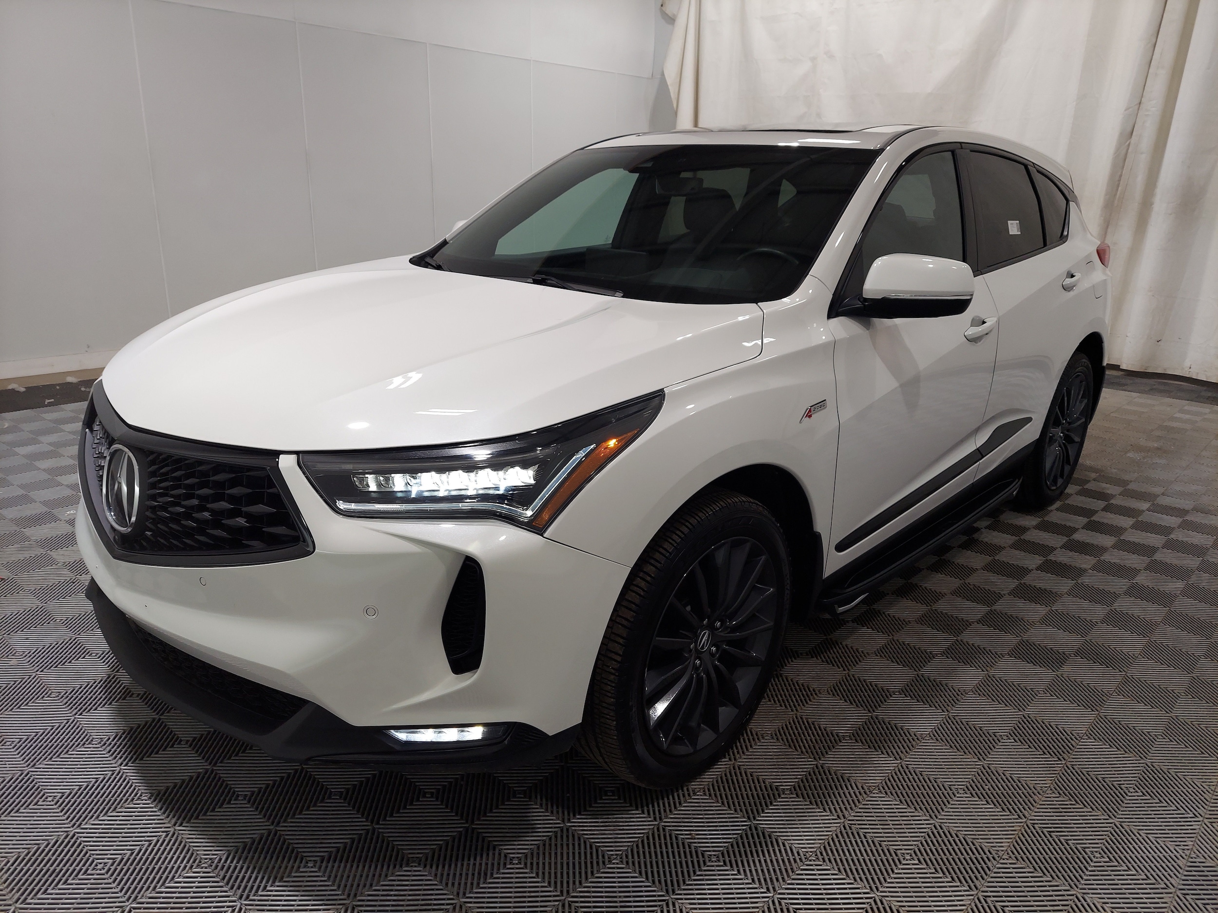 2023 Acura RDX Platinum Elite A-SPEC's photo
