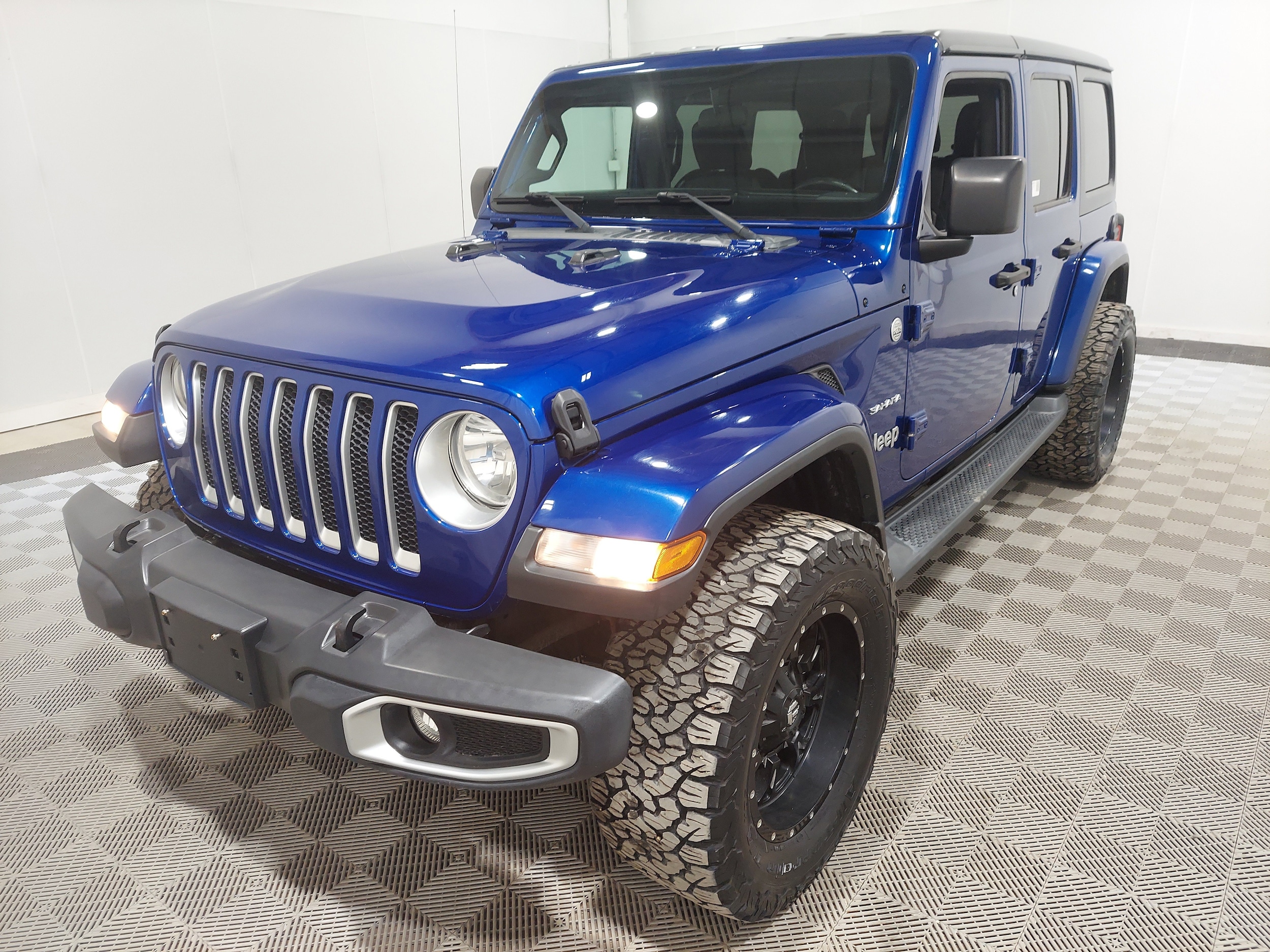 2018 Jeep Wrangler Sahara's photo