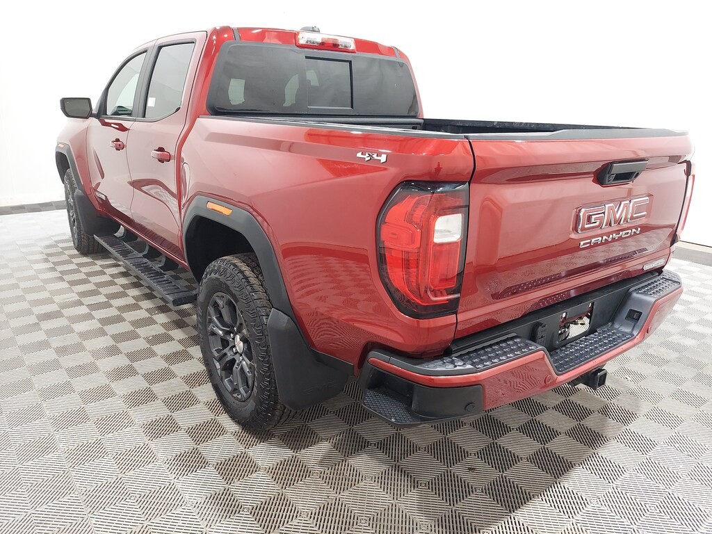 Used 2024 GMC Canyon 4WD Elevation 4WD Crew Cab Elevation