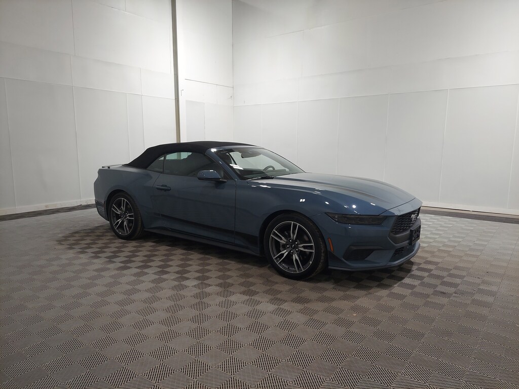 Used 2025 Ford Mustang Convertible Convertible
