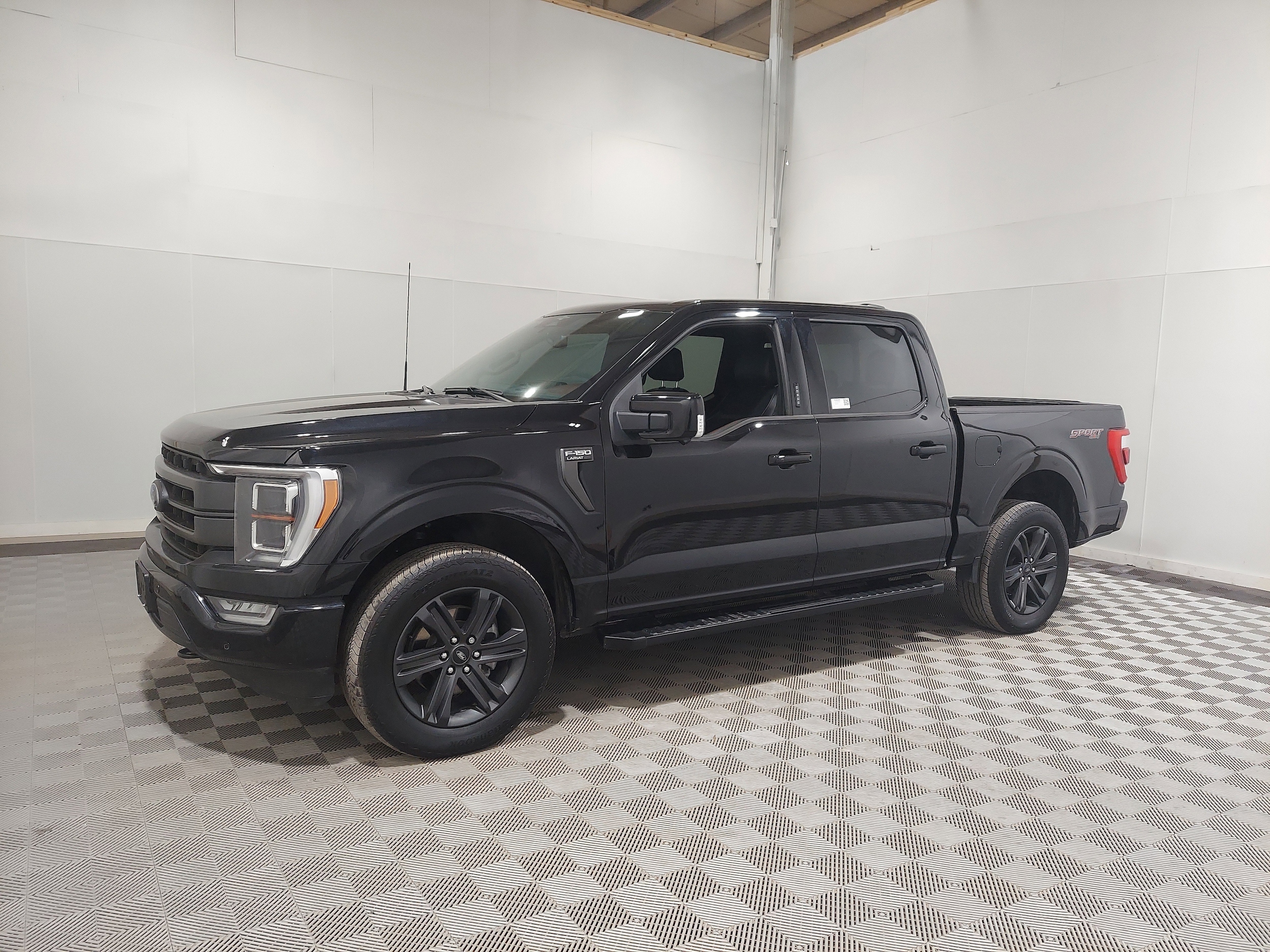 2023 Ford F-150 Lariat's photo
