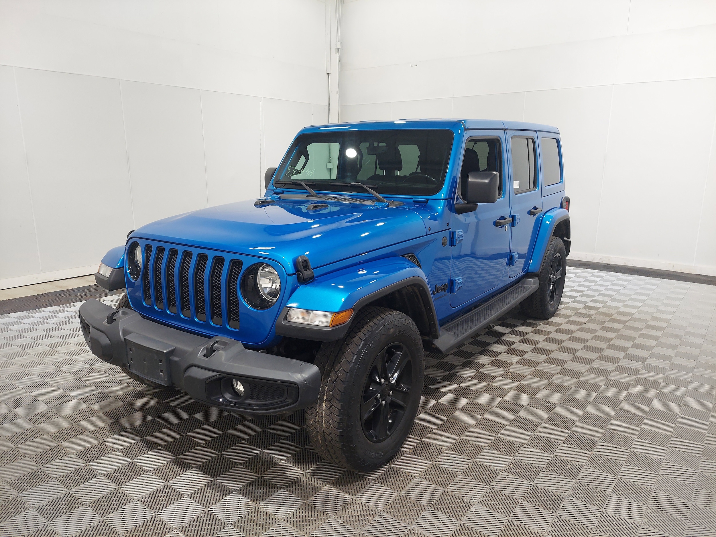 2023 Jeep Wrangler Sahara Altitude's photo