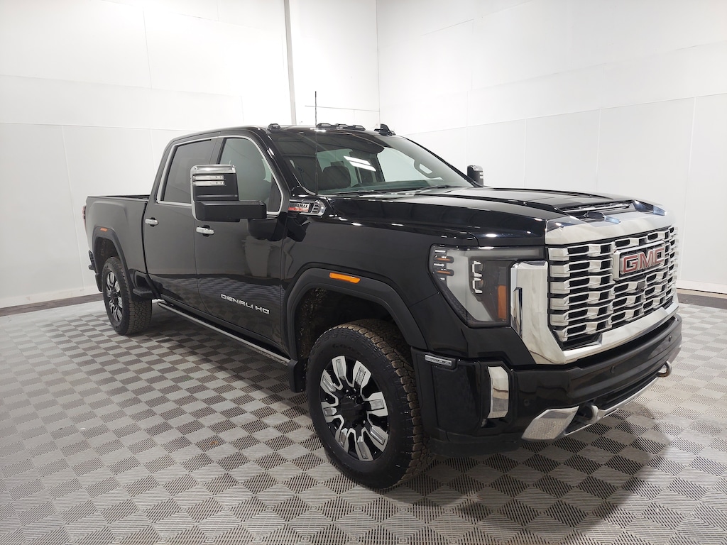 Used 2024 GMC Sierra 2500HD Denali 4WD Crew Cab 159 Denali