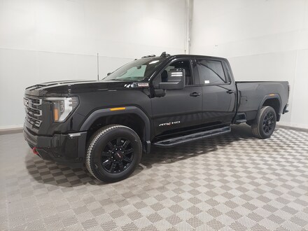 2025 GMC Sierra 2500HD AT4 4WD Crew Cab 172 AT4
