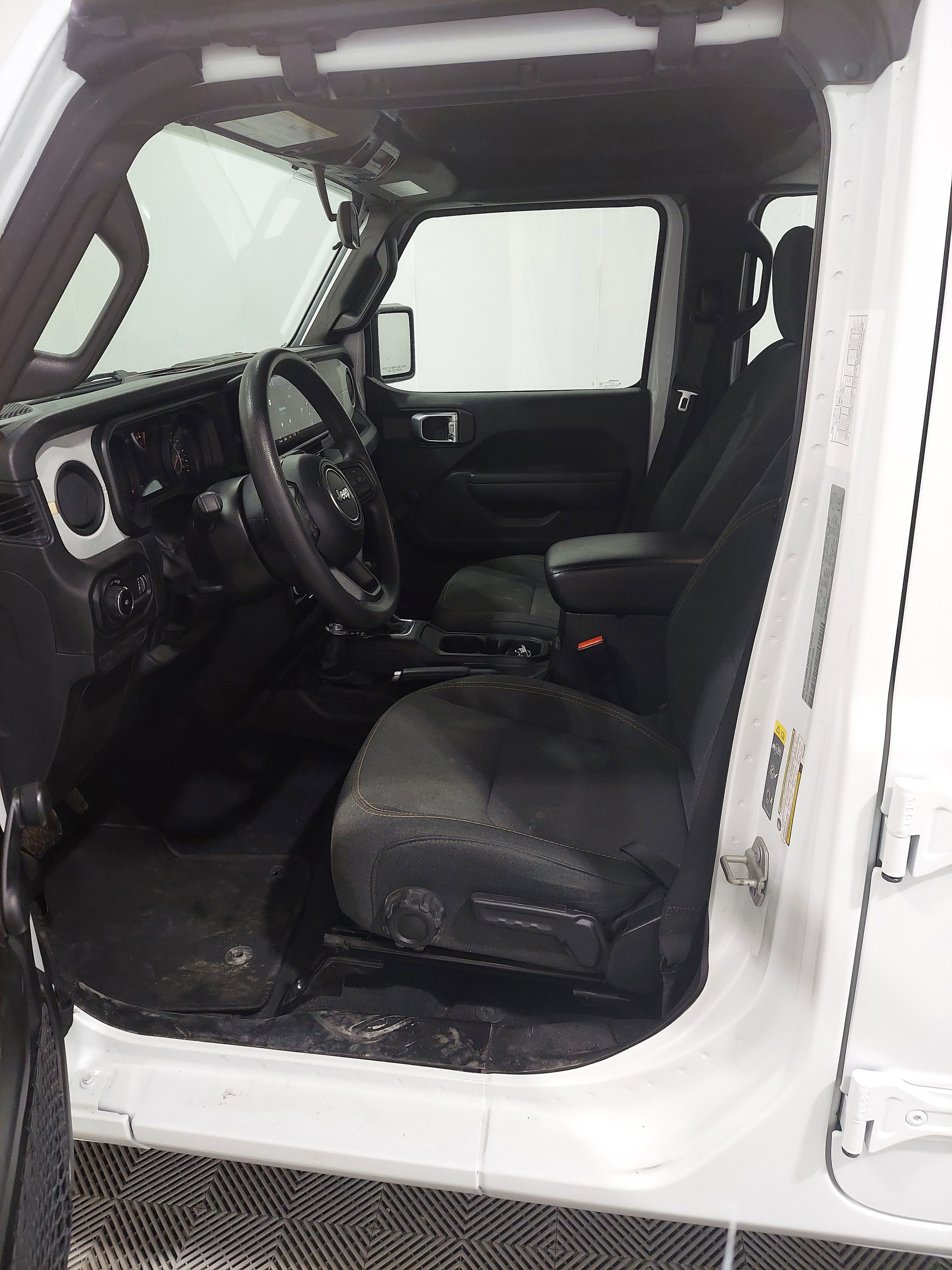 2024 Jeep Wrangler 4-Door Sport - Photo 12