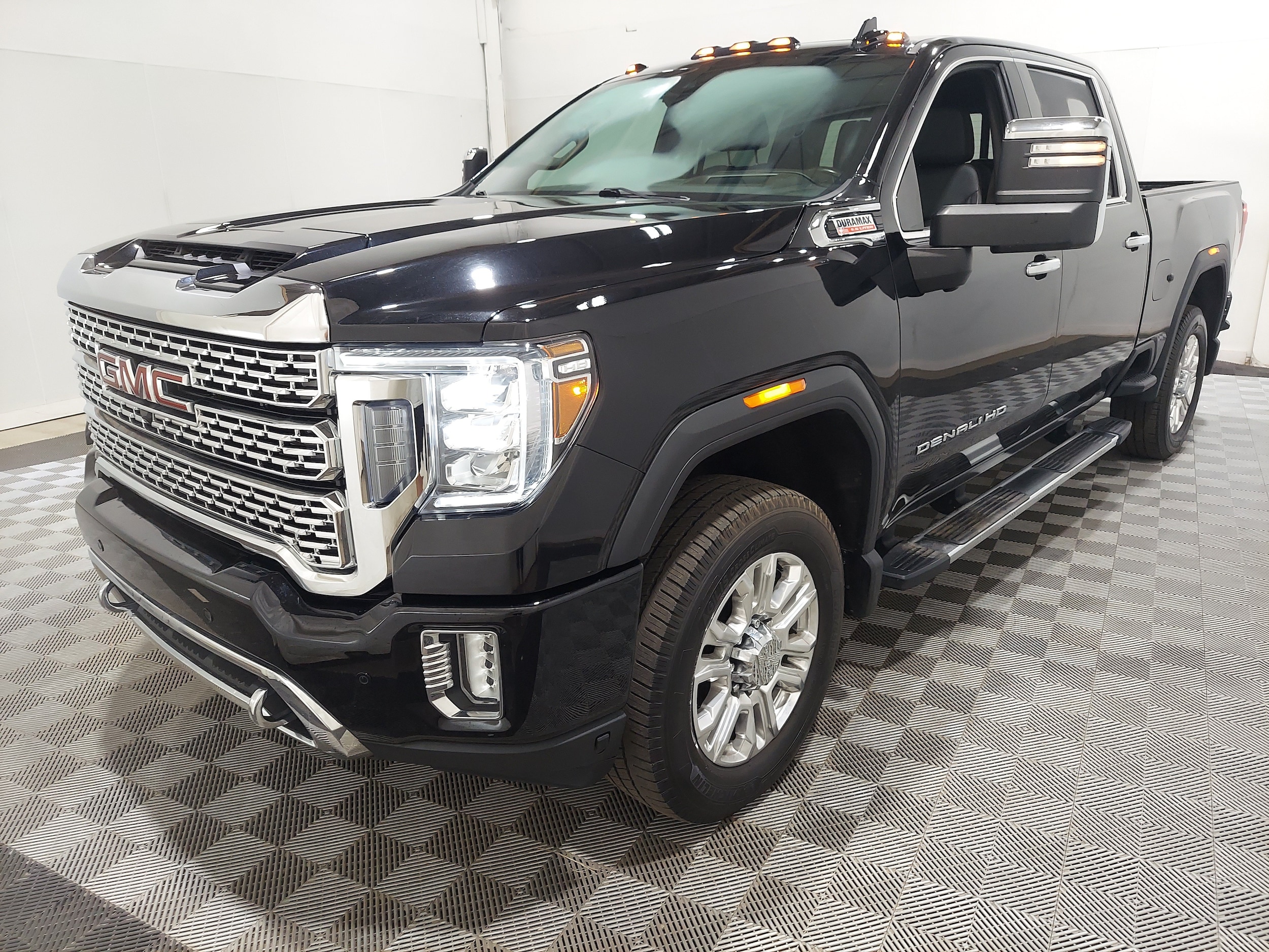 2021 GMC Sierra Denali 4WD Crew Cab Standard Box's photo