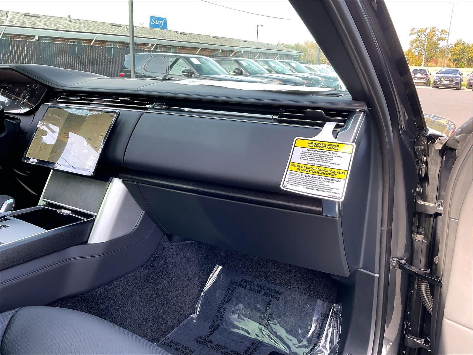 2025 Land Rover Range Rover SE - Photo 28
