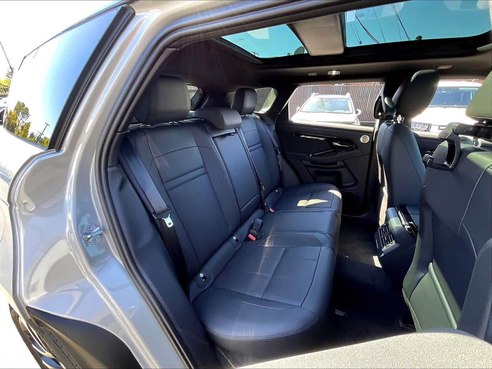 2026 Land Rover Range Rover Evoque Dynamic SE - Photo 27
