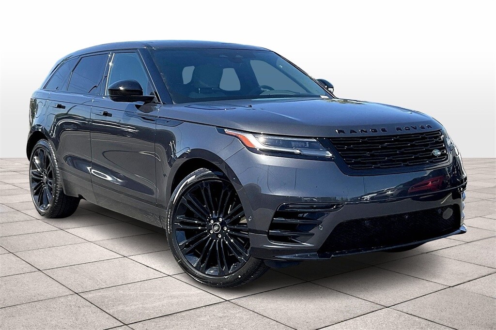 2026 Land Rover Range Rover Velar SE photo 2
